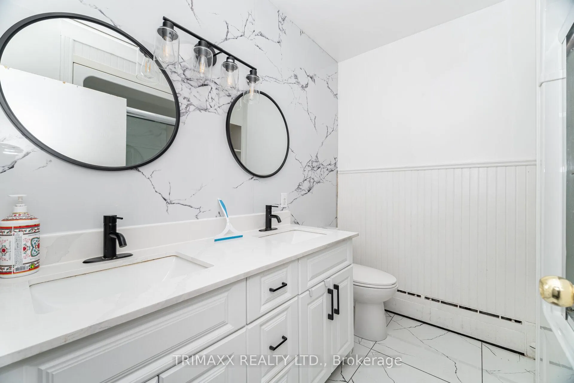Photo 14 of 5302 Biamonte Parkway, Niagara Falls, Cherrywood — HOMEH