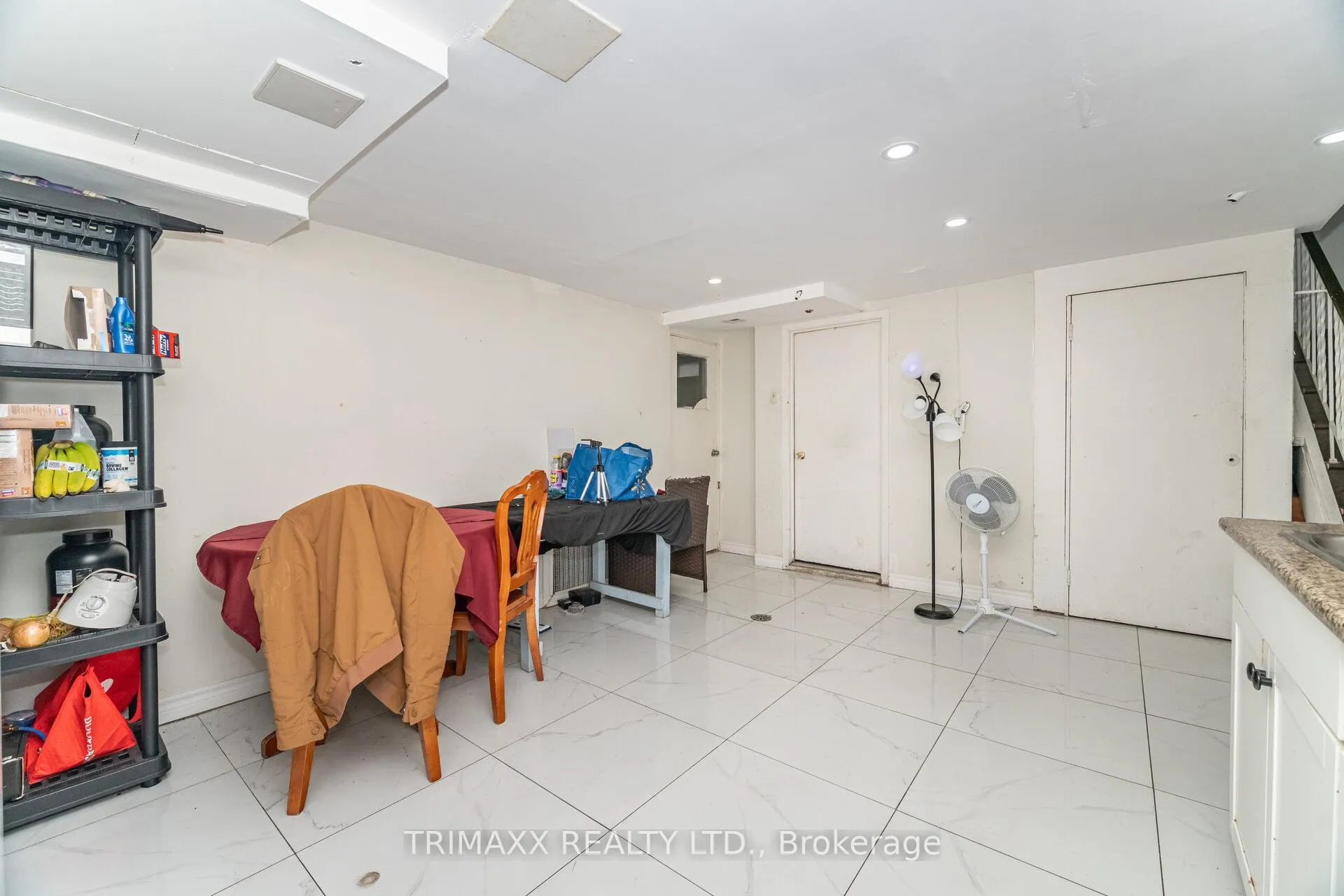 Photo 21 of 5302 Biamonte Parkway, Niagara Falls, Cherrywood — HOMEH