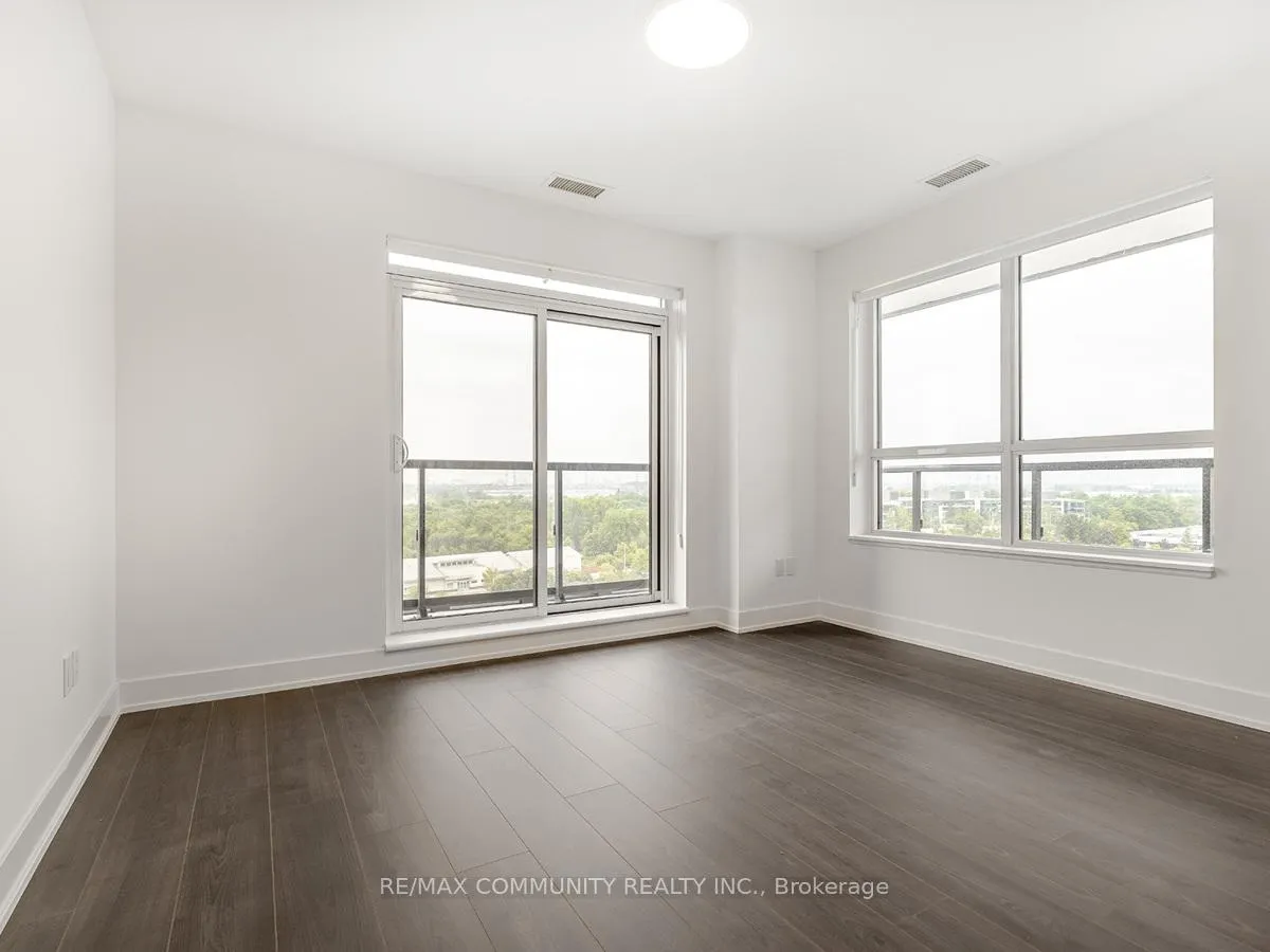 Photo 6 of Unit 1109, 8 Cedarland Drive, Markham, Unionville — HOMEH