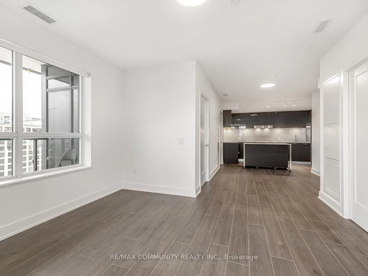 Photo 10 of Unit 1109, 8 Cedarland Drive, Markham, Unionville — HOMEH