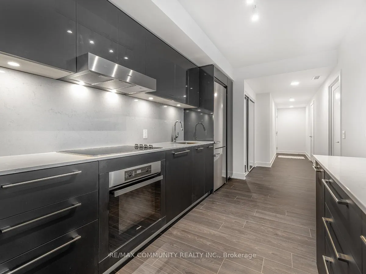 Photo 14 of Unit 1109, 8 Cedarland Drive, Markham, Unionville — HOMEH