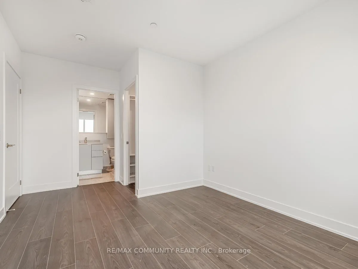Photo 19 of Unit 1109, 8 Cedarland Drive, Markham, Unionville — HOMEH