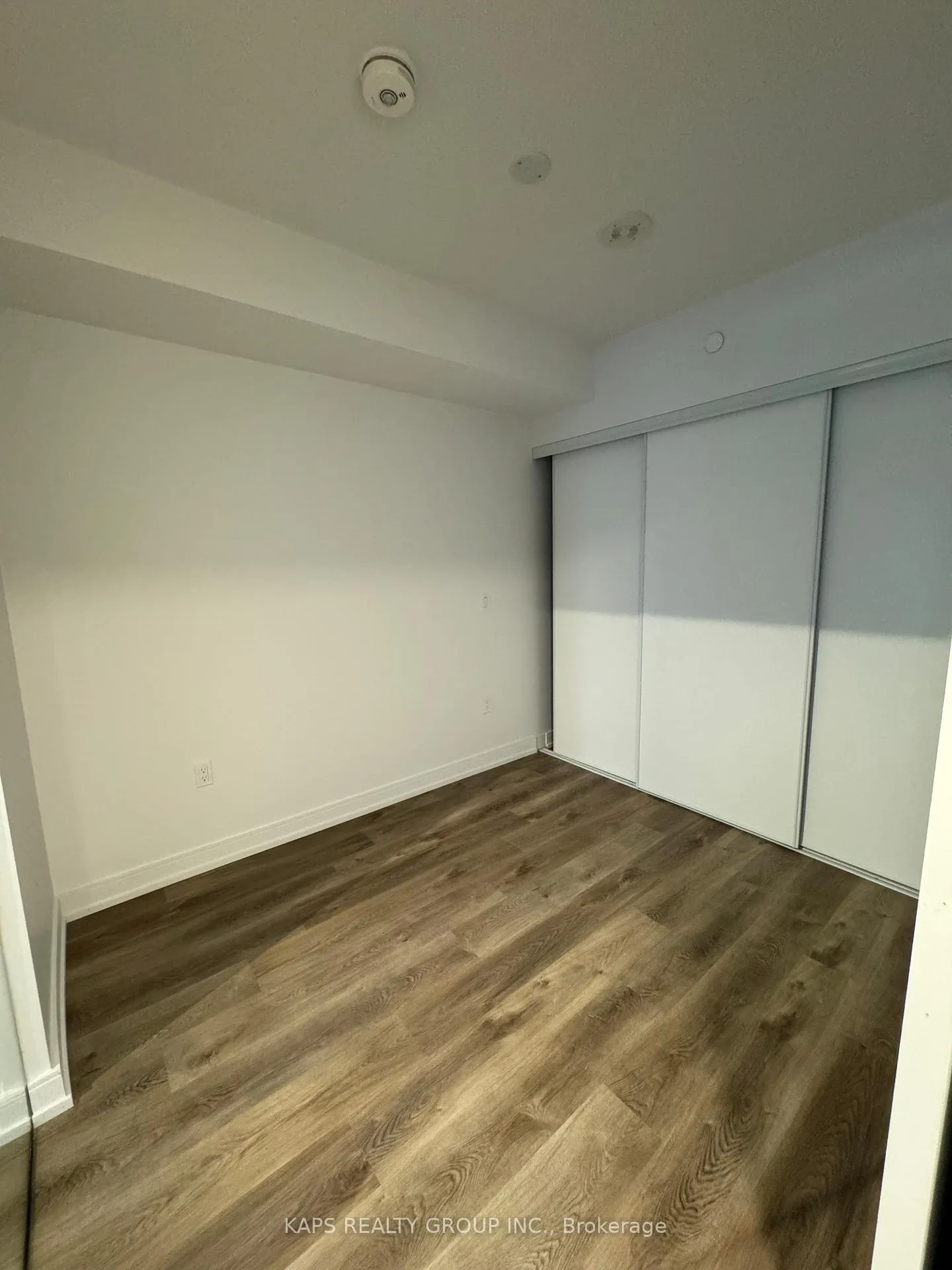 Photo 5 of Unit 419, 1 Jarvis Street, Hamilton, Beasley — HOMEH