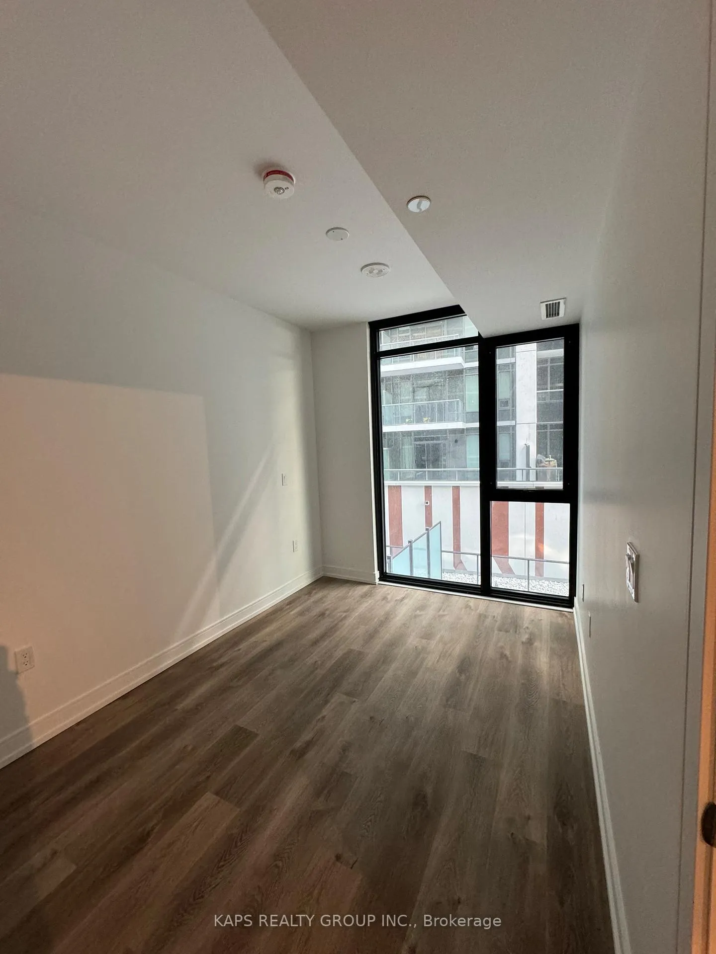 Photo 10 of Unit 419, 1 Jarvis Street, Hamilton, Beasley — HOMEH