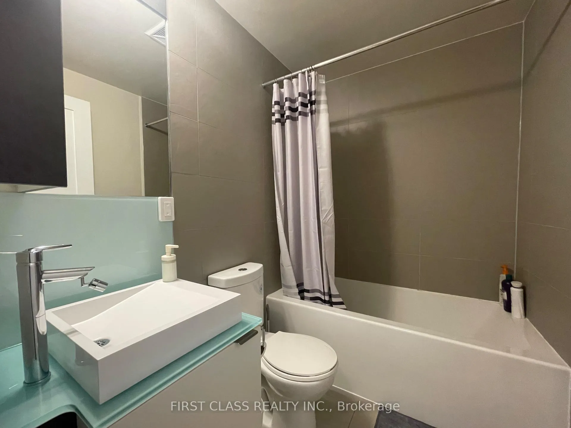 Photo 9 of Unit 3010, 300 Front Street W, Toronto, Waterfront Communities — HOMEH