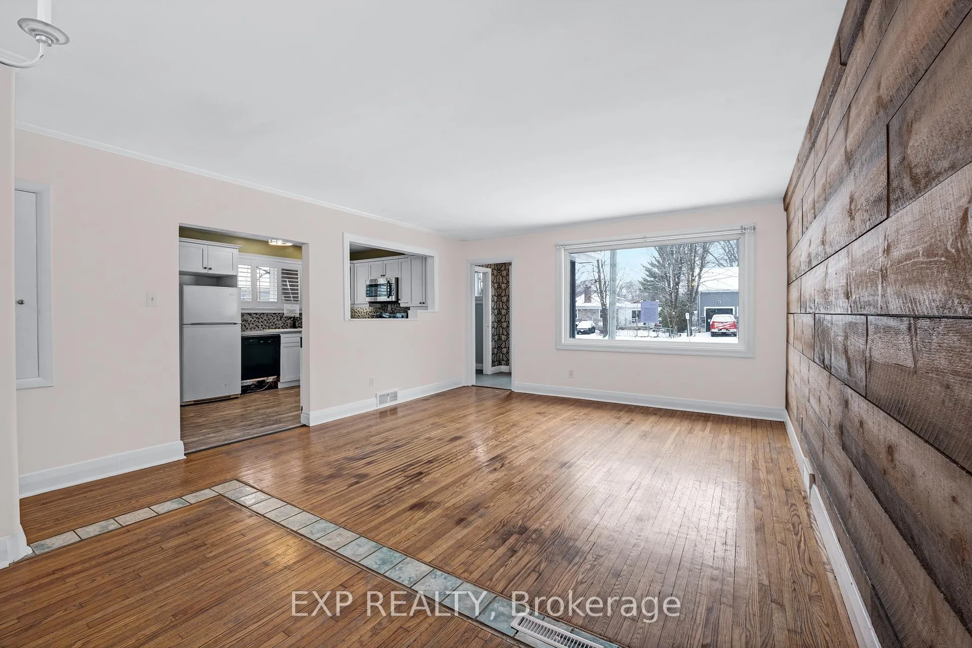 Photo 7 of 115 Duckworth Street, Barrie, Codrington — HOMEH