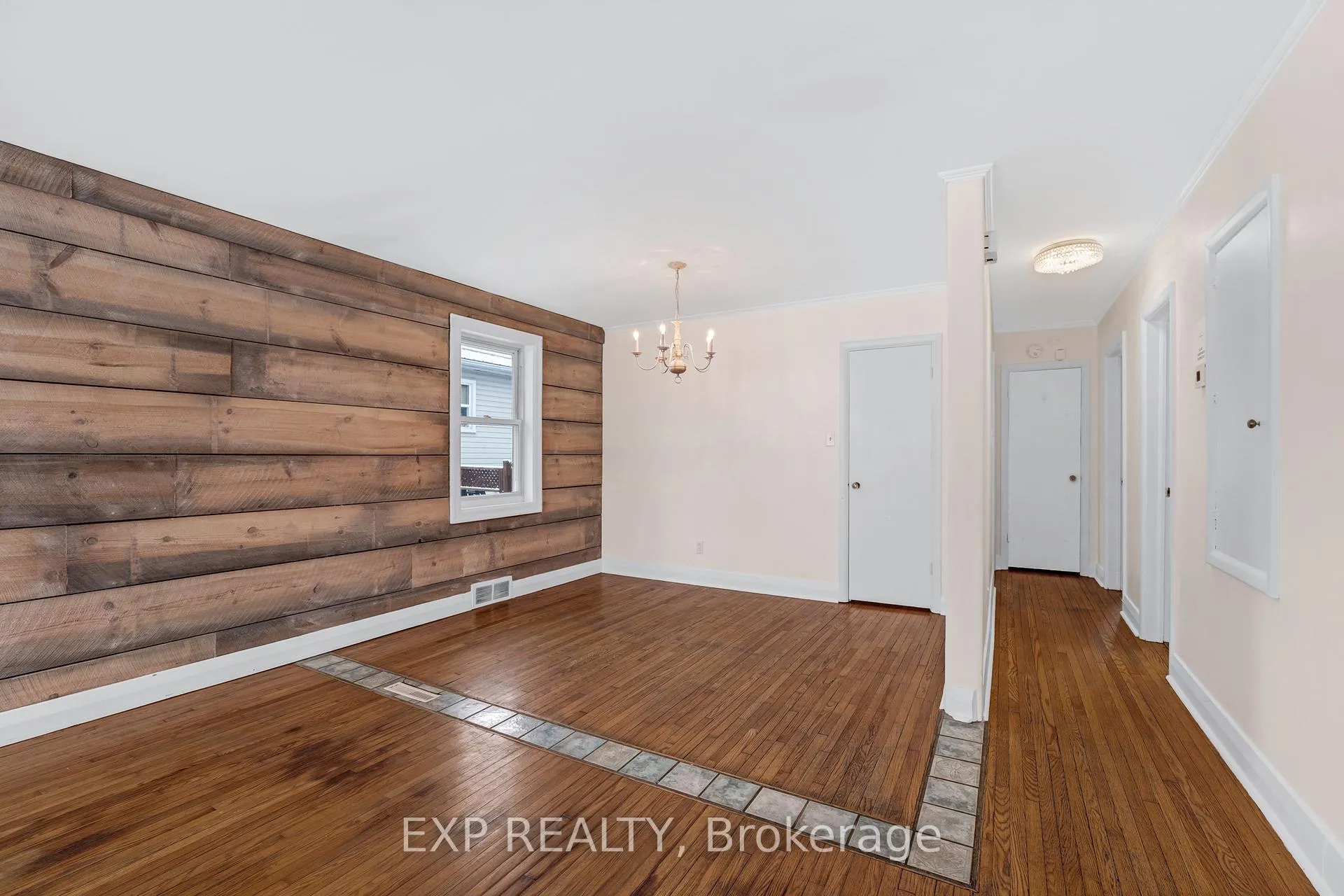Photo 10 of 115 Duckworth Street, Barrie, Codrington — HOMEH