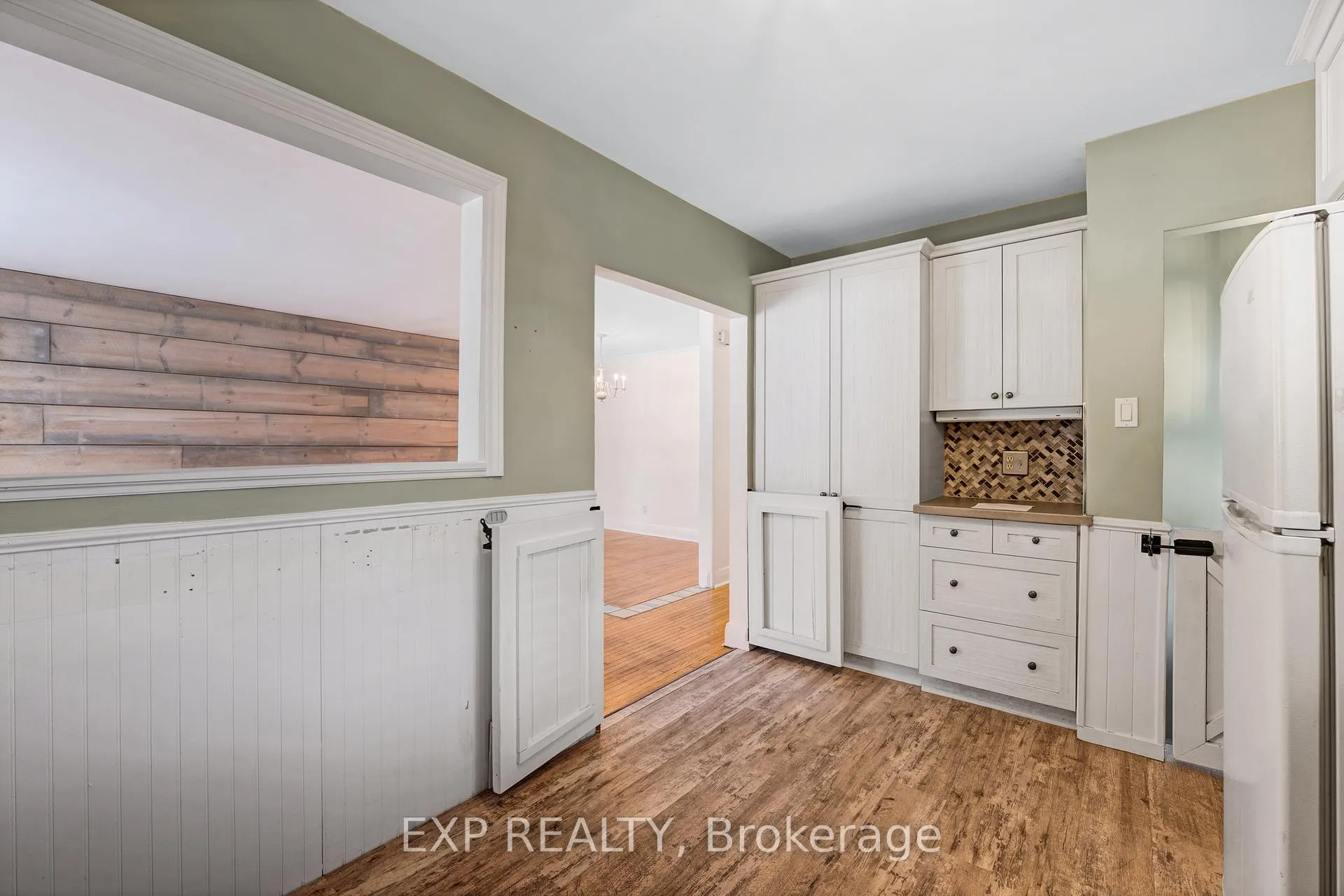 Photo 15 of 115 Duckworth Street, Barrie, Codrington — HOMEH