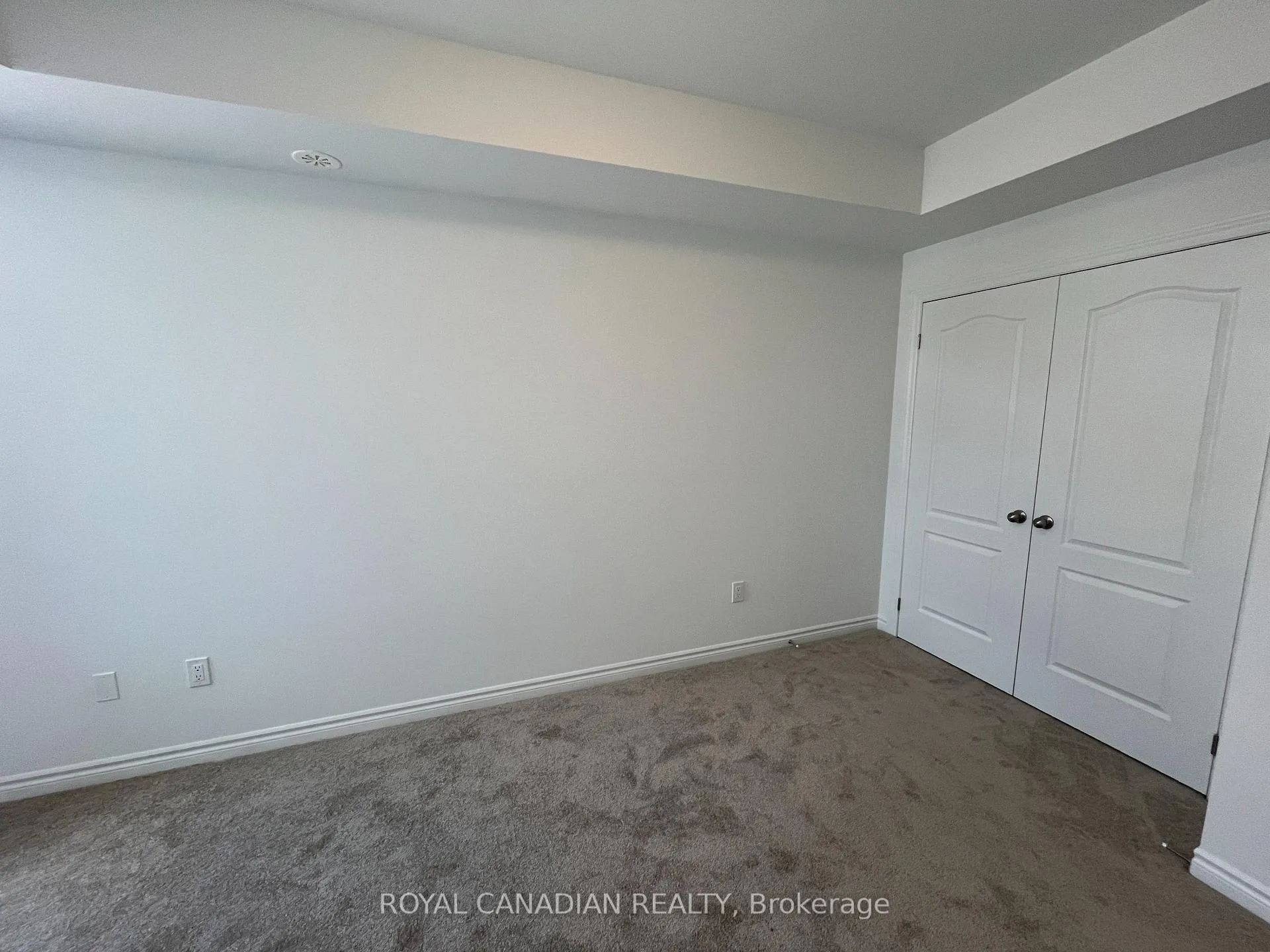 Photo 21 of Unit 202A, 439 Dougall Avenue, Caledon, Rural Caledon — HOMEH