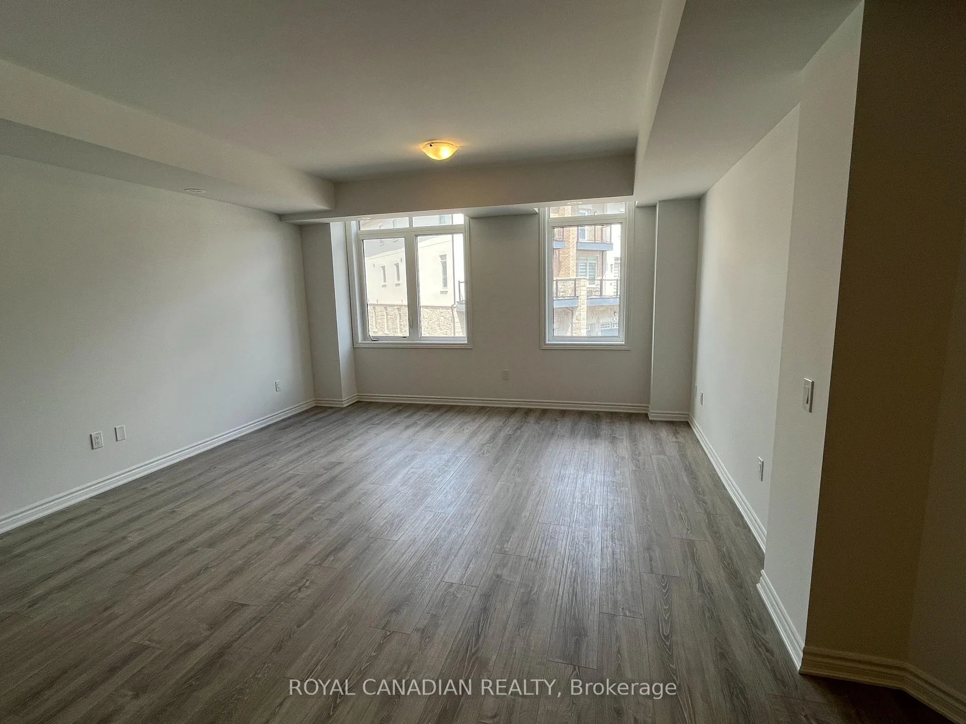 Photo 34 of Unit 202A, 439 Dougall Avenue, Caledon, Rural Caledon — HOMEH
