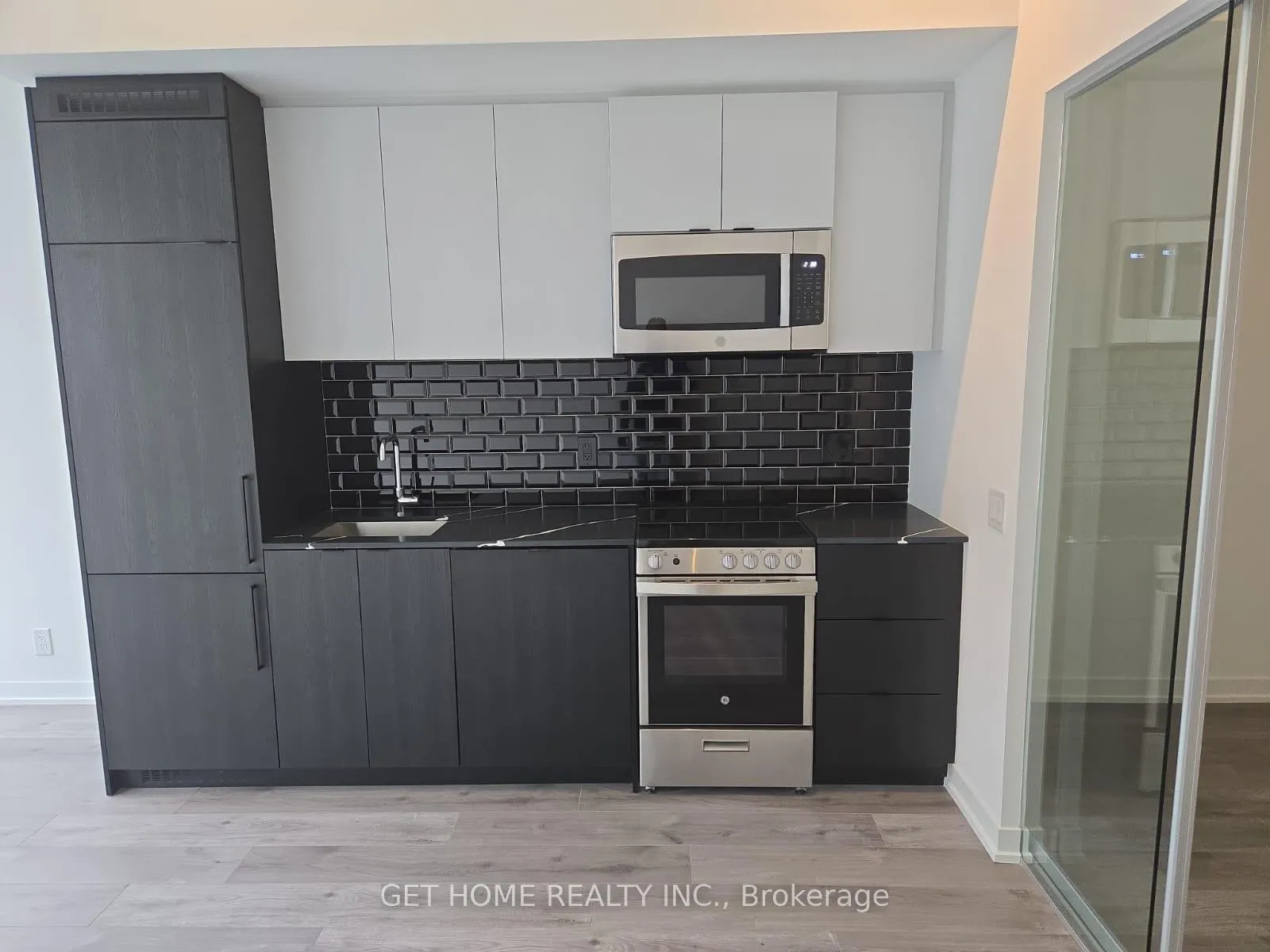 Photo 7 of Unit 434, 285 Dufferin Street, Toronto, South Parkdale — HOMEH