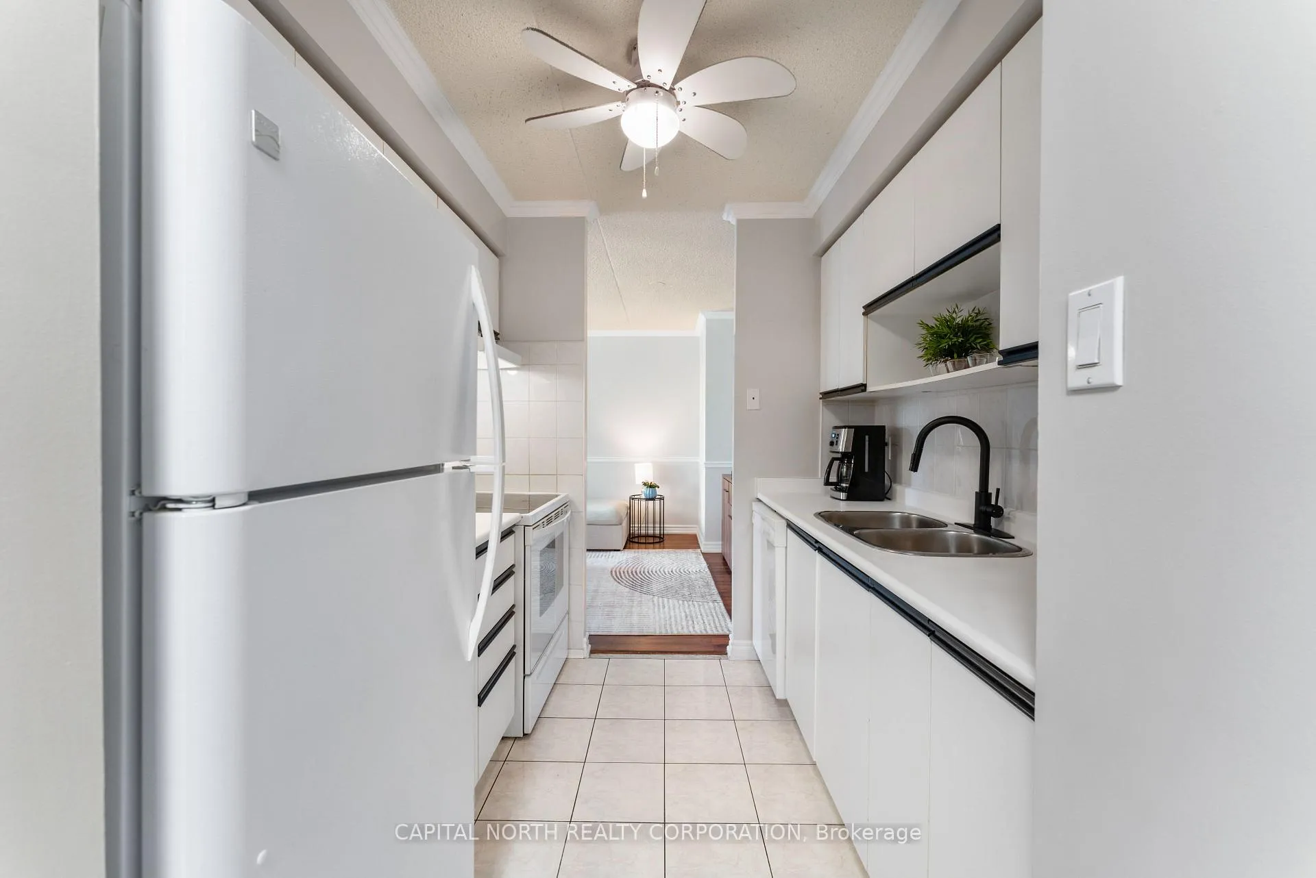 Photo 8 of Unit 402, 1540 Pickering Parkway, Pickering, Town Centre — HOMEH