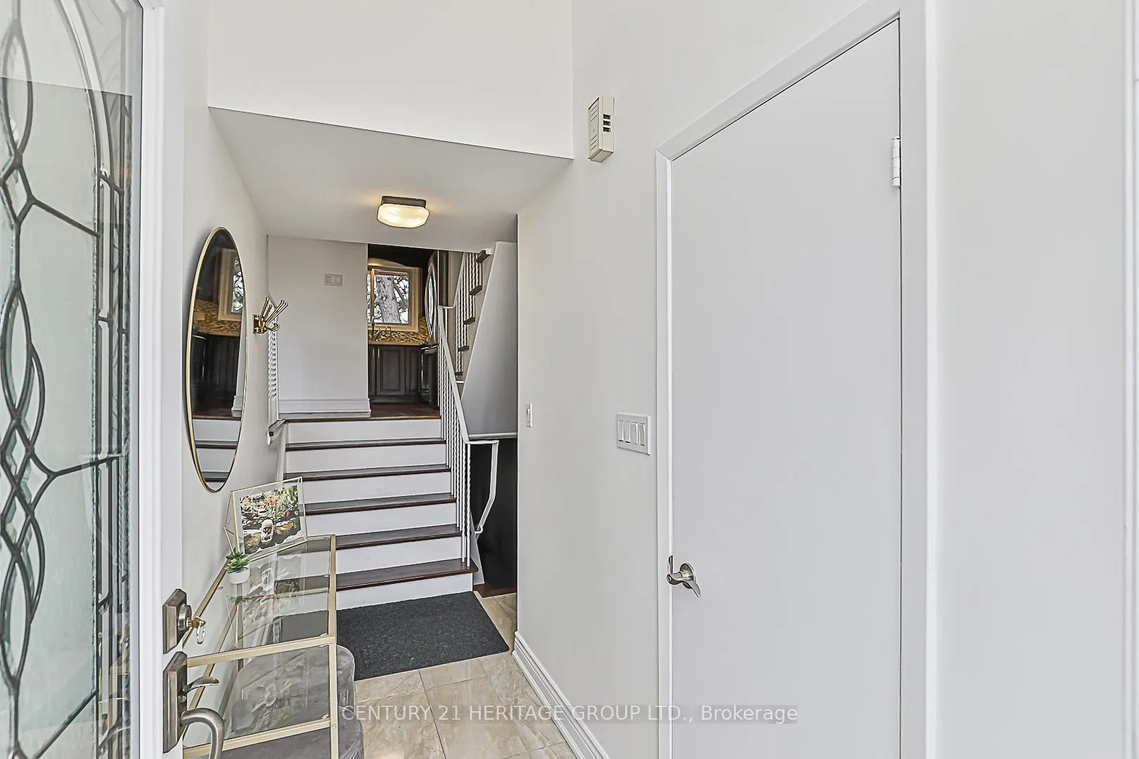 Photo 3 of 12 Stately Way, Markham, Royal Orchard — HOMEH