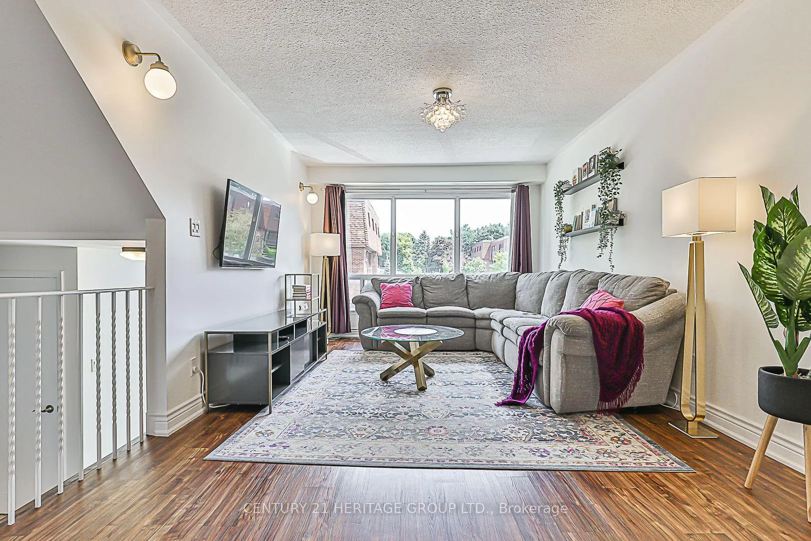 Photo 6 of 12 Stately Way, Markham, Royal Orchard — HOMEH