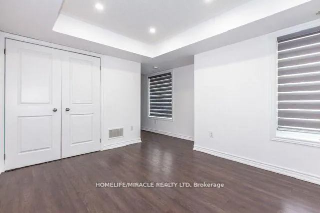 Photo 2 of Unit 213, 2639 Garrison Crossings Crescent E, Pickering, Duffin Heights — HOMEH