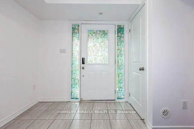 Photo 3 of Unit 213, 2639 Garrison Crossings Crescent E, Pickering, Duffin Heights — HOMEH