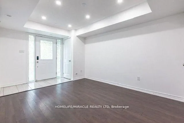 Photo 11 of Unit 213, 2639 Garrison Crossings Crescent E, Pickering, Duffin Heights — HOMEH