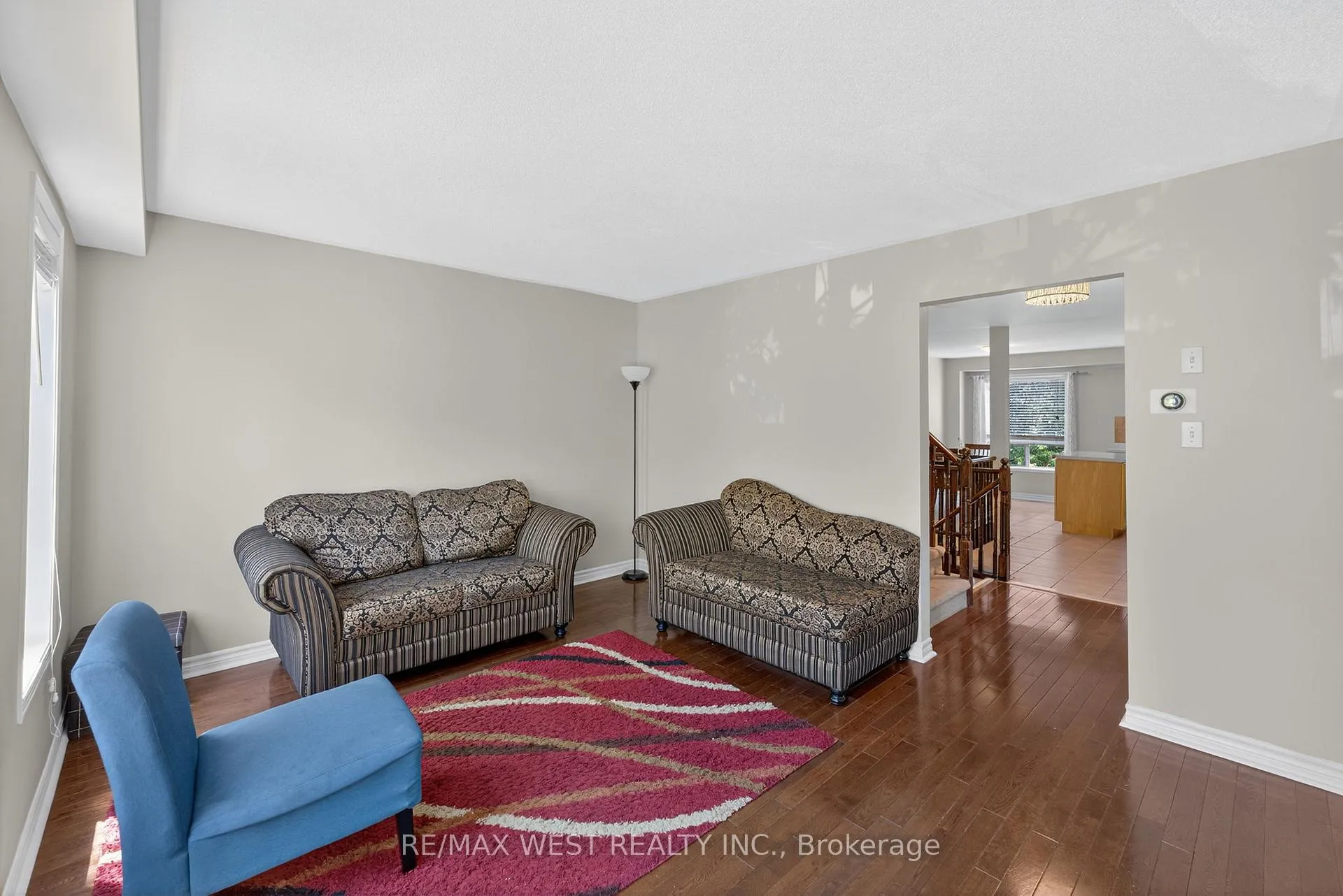 Photo 12 of 48 Mcgonigal Lane, Ajax, Central — HOMEH