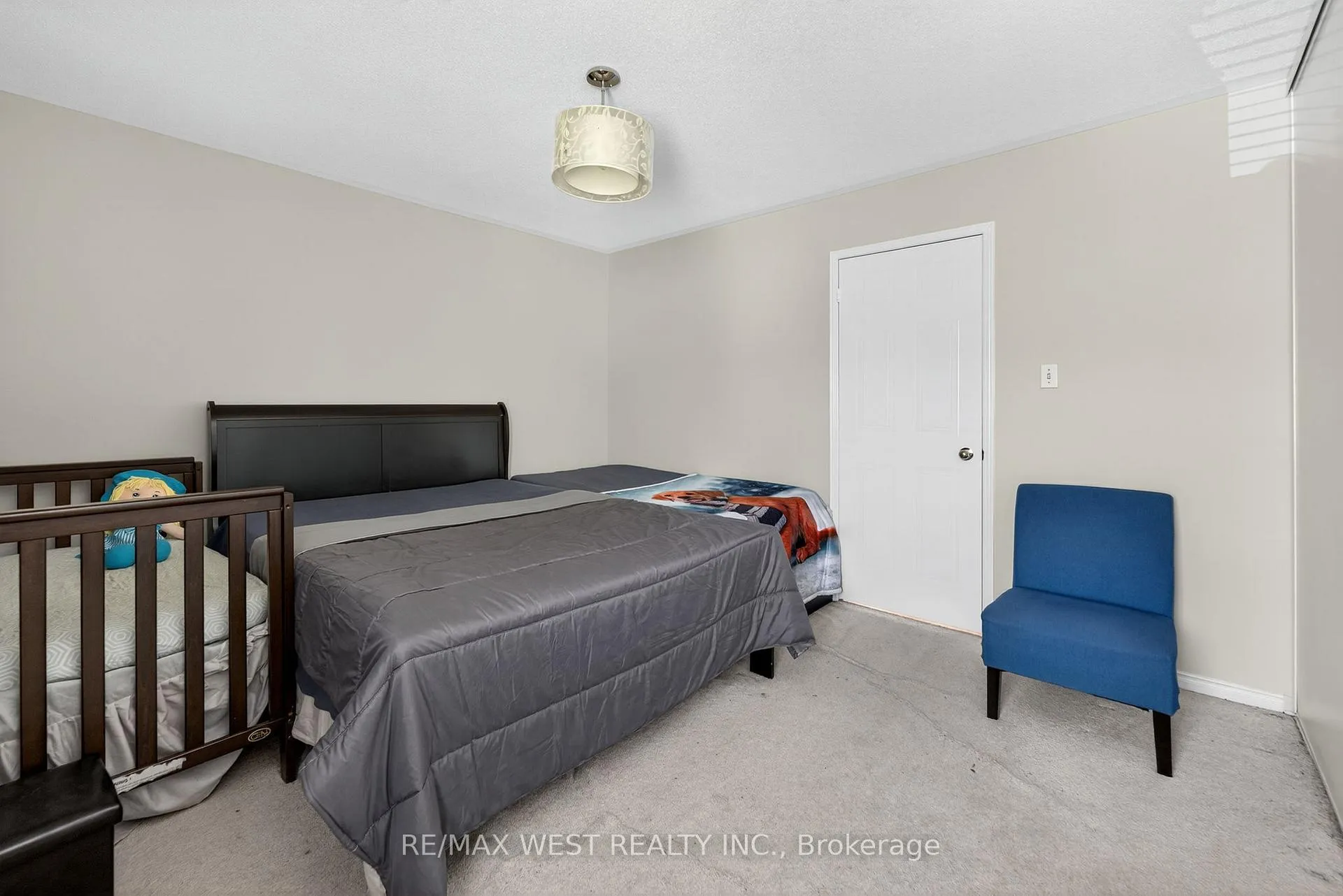 Photo 17 of 48 Mcgonigal Lane, Ajax, Central — HOMEH