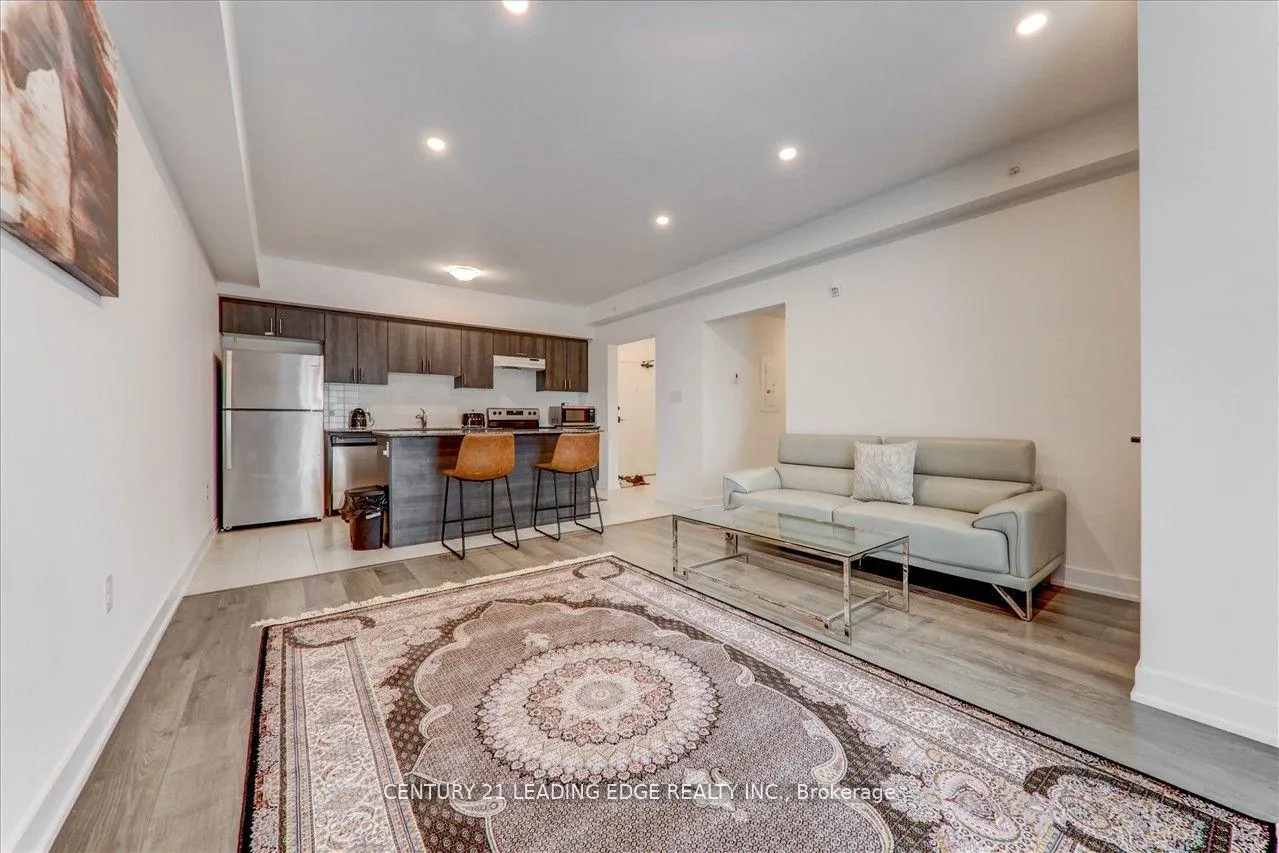 Photo 14 of Unit 211, 1 Chef Lane, Barrie, Rural Barrie Southeast — HOMEH