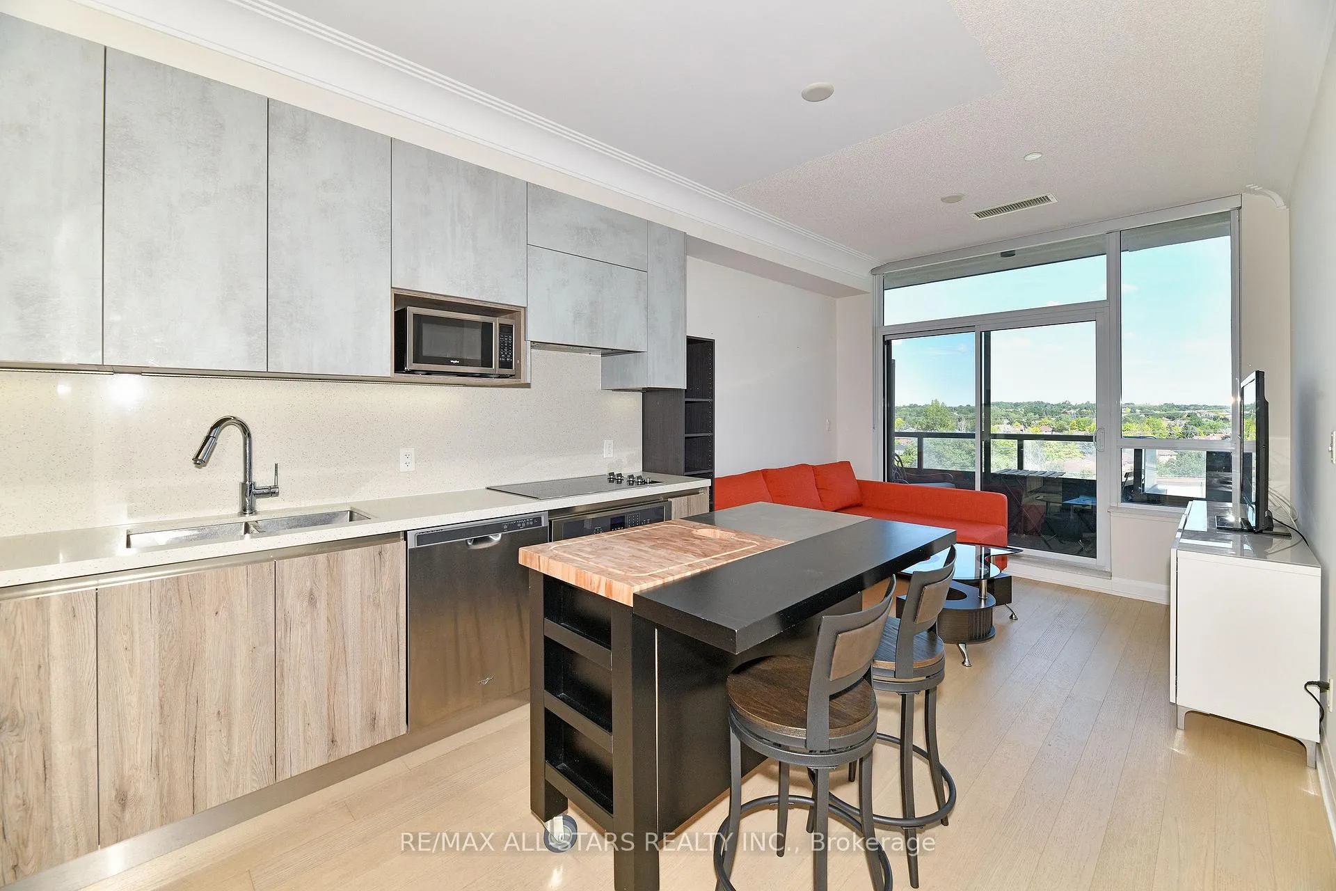 Photo 6 of Unit Rg19, 25 Water Walk Drive, Markham, Unionville — HOMEH