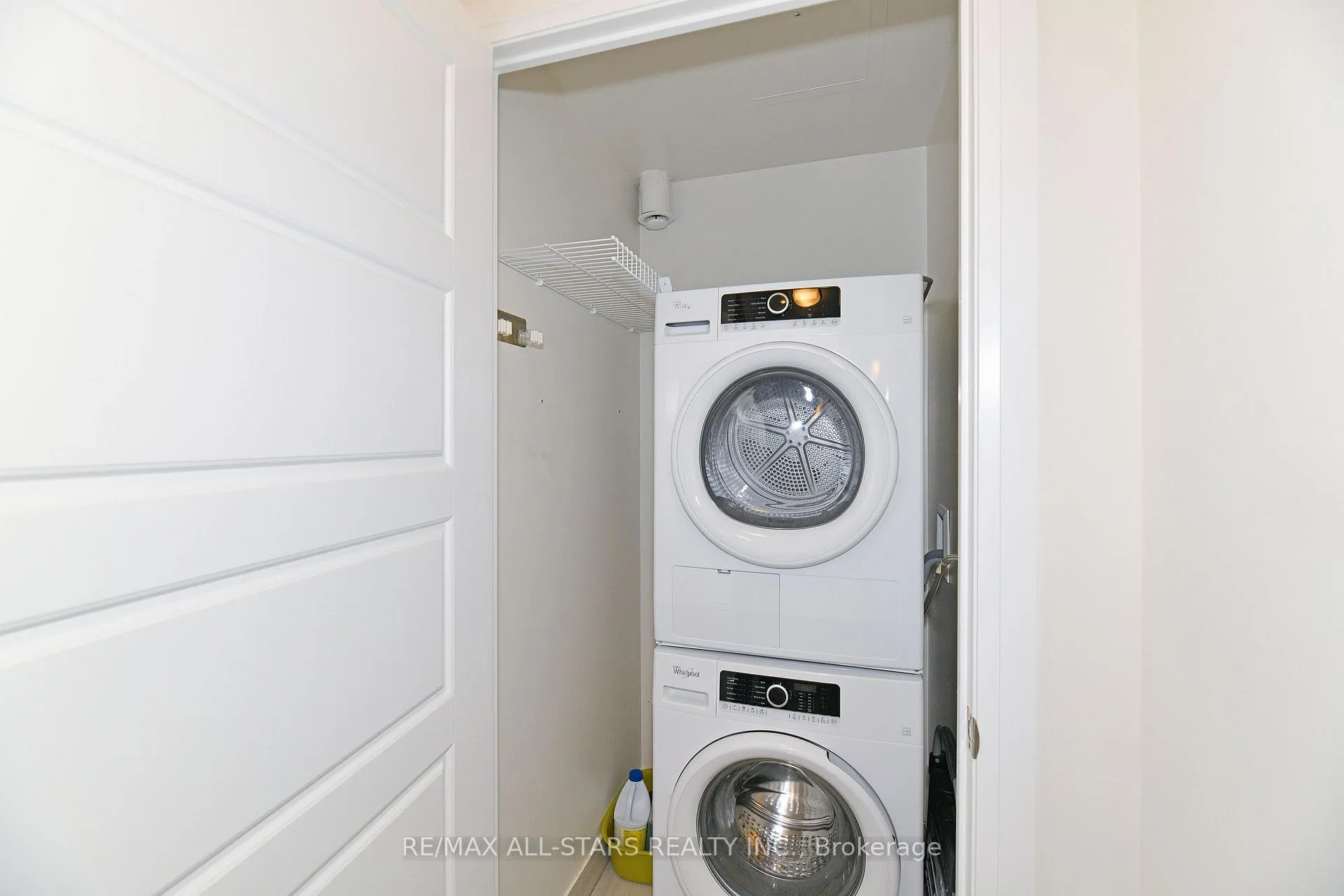 Photo 11 of Unit Rg19, 25 Water Walk Drive, Markham, Unionville — HOMEH