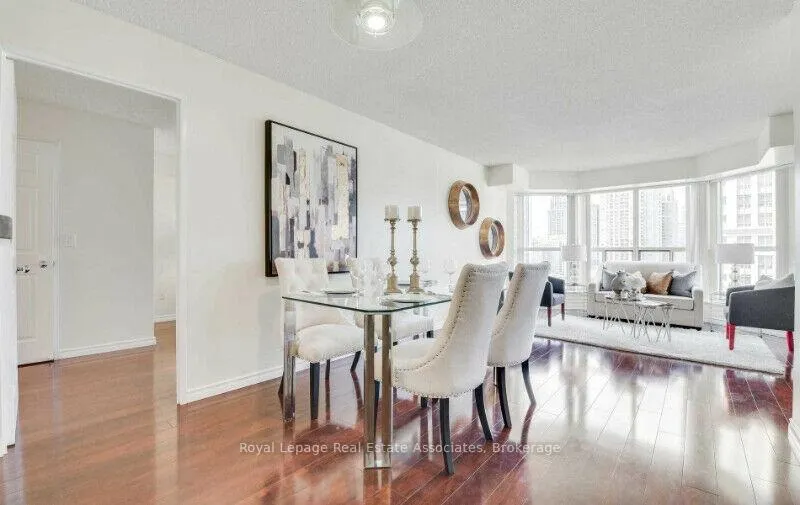 Photo 2 of Unit 1605, 325 Webb Drive E, Mississauga, City Centre — HOMEH