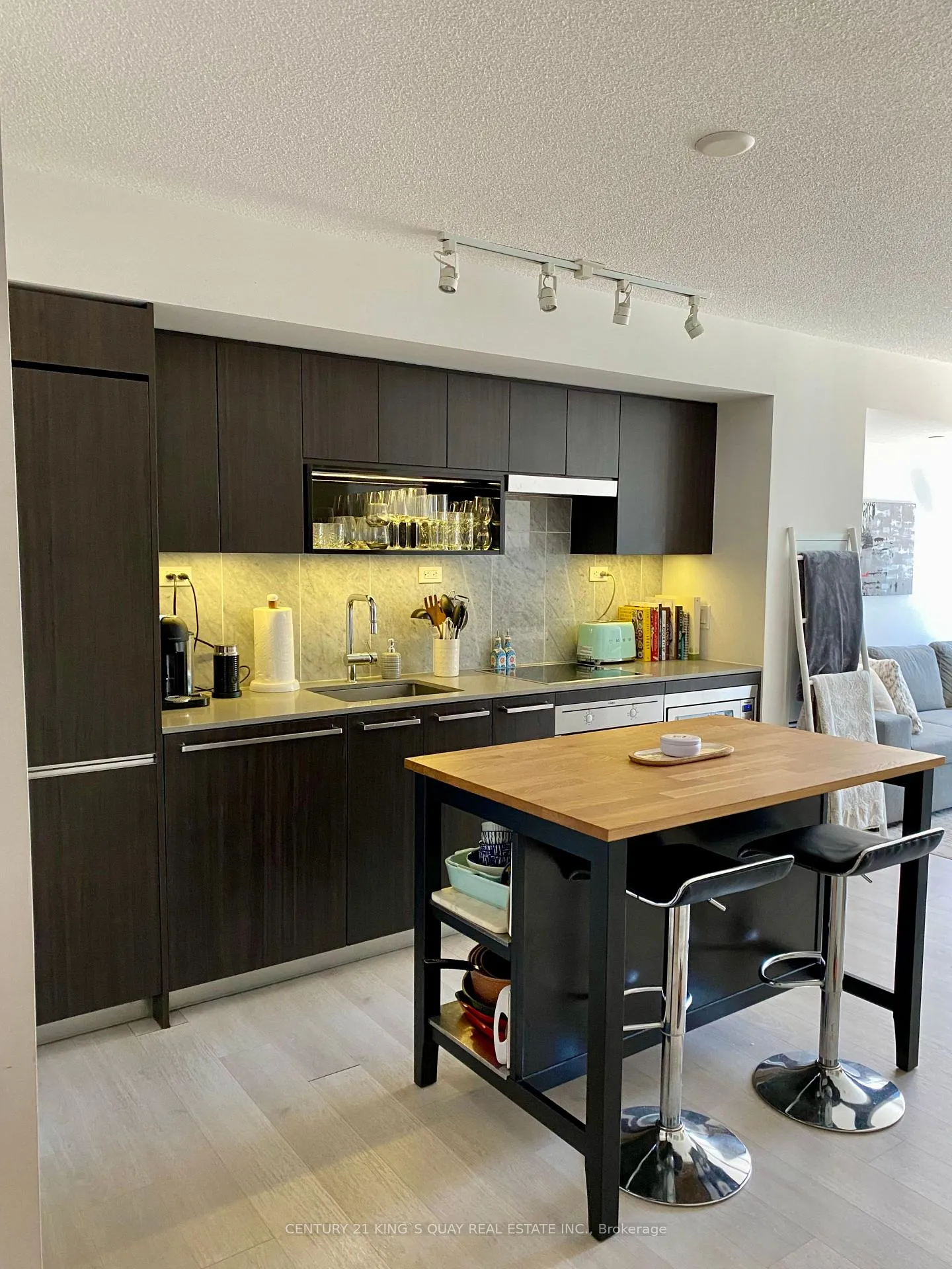 Photo 10 of Unit 708, 80 Queens Wharf Road, Toronto, Waterfront Communities — HOMEH