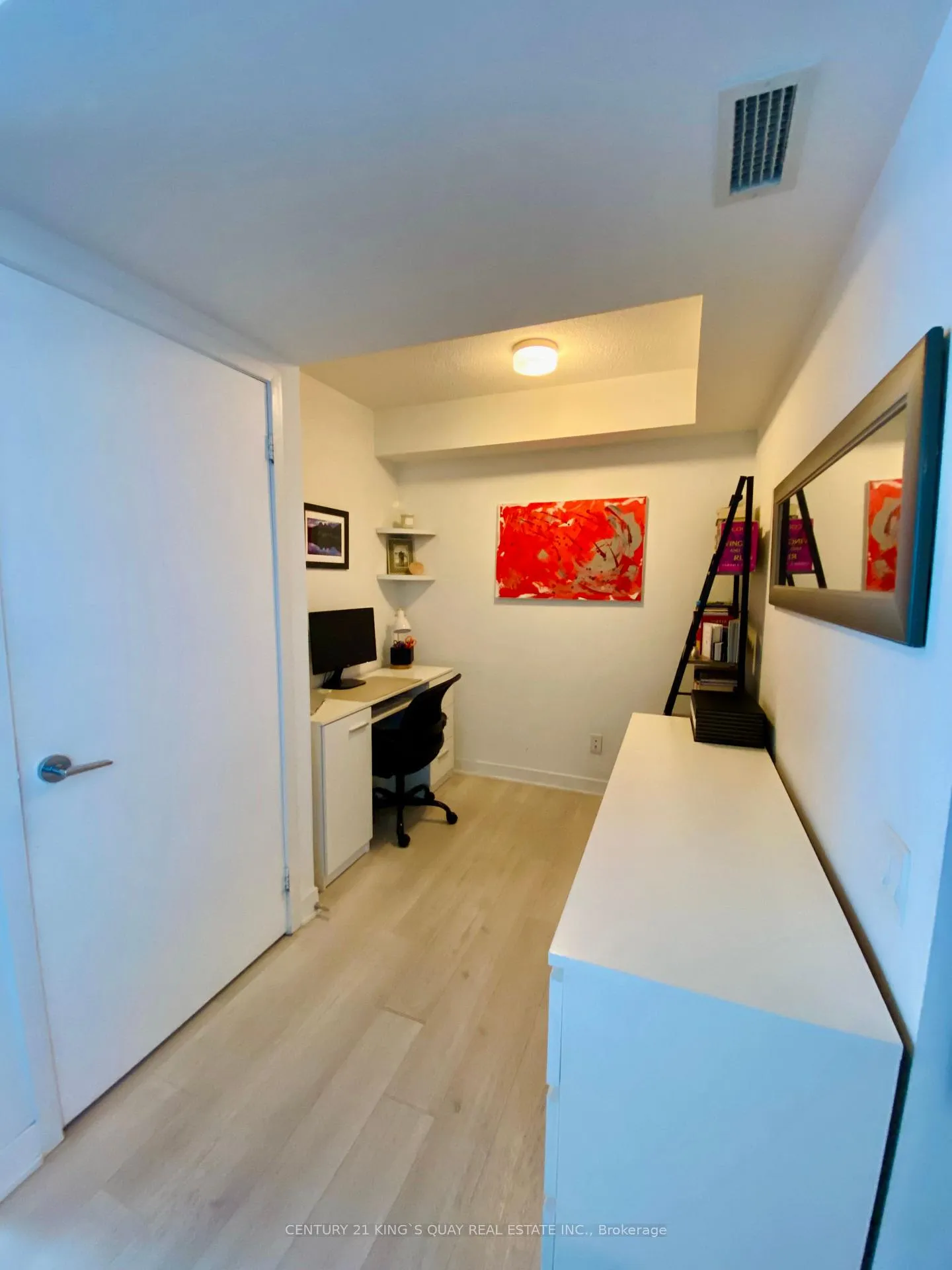 Photo 12 of Unit 708, 80 Queens Wharf Road, Toronto, Waterfront Communities — HOMEH