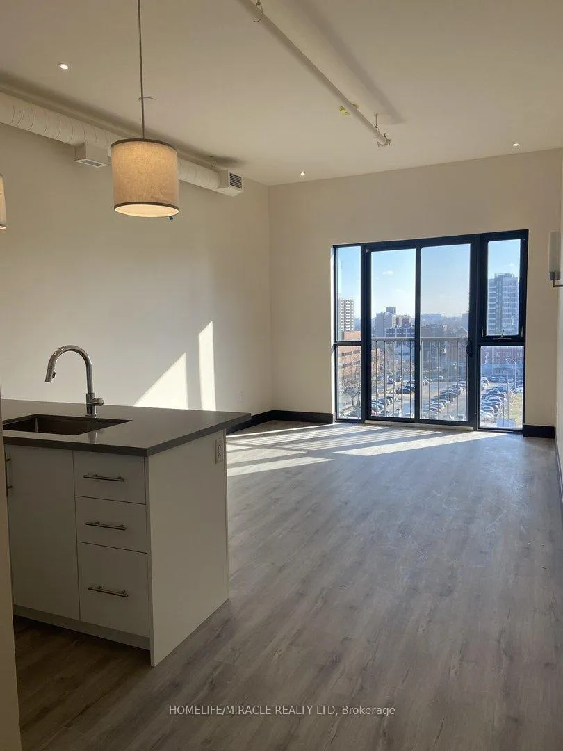 Photo 4 of Unit 608, 121 King Street E, Hamilton, Beasley — HOMEH