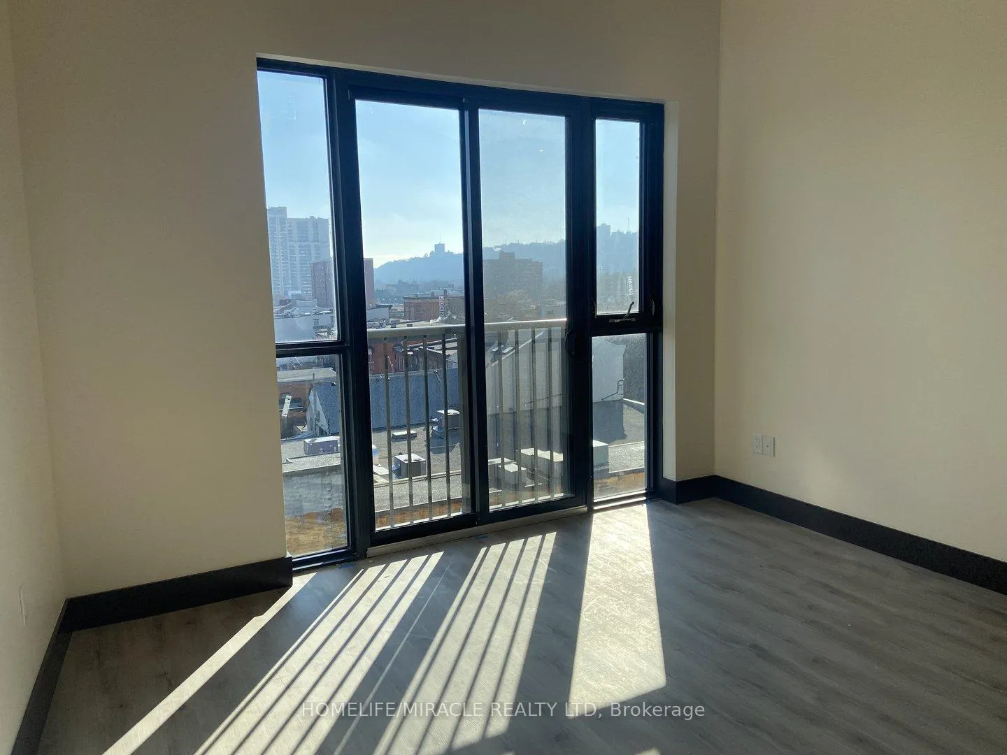 Photo 5 of Unit 608, 121 King Street E, Hamilton, Beasley — HOMEH