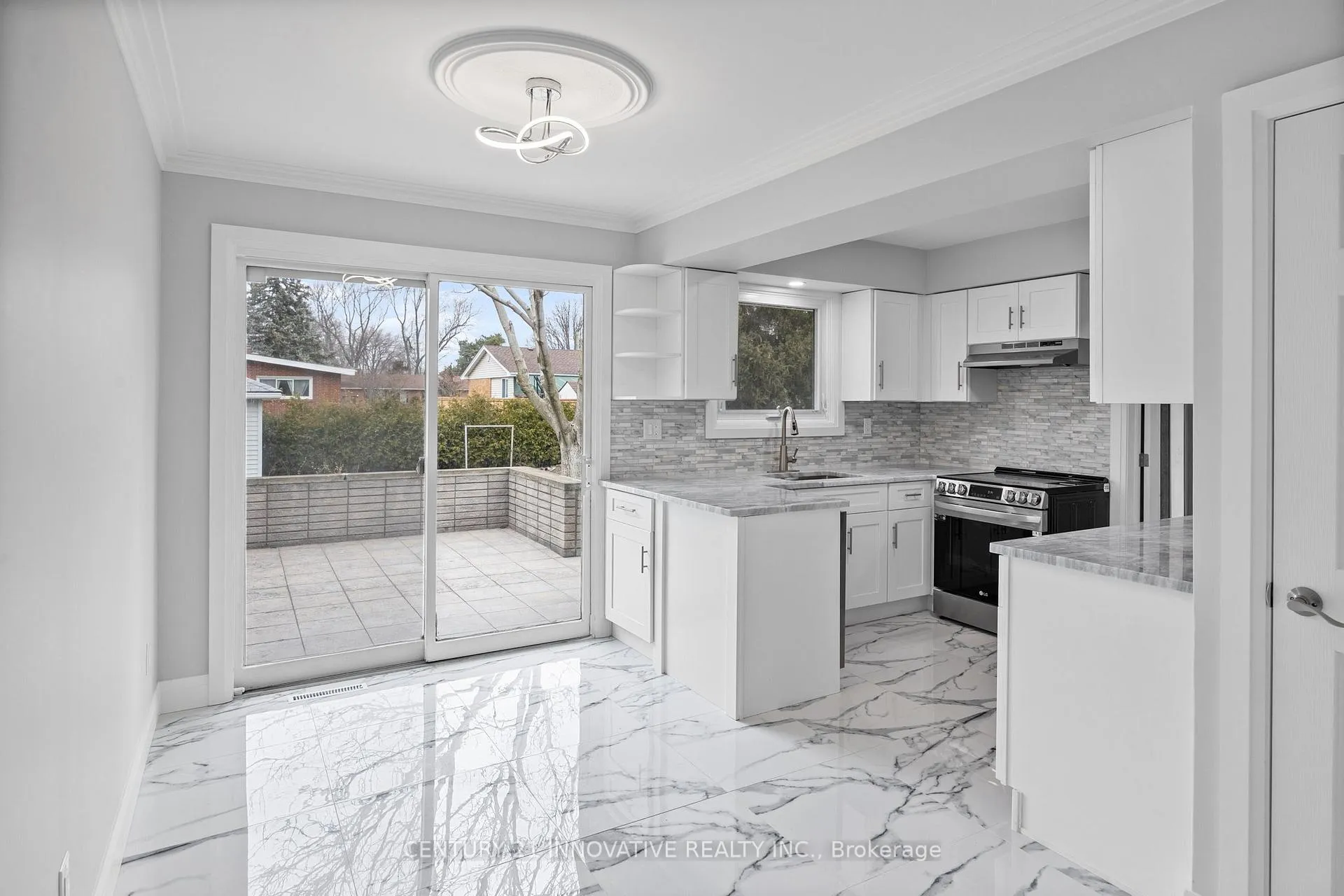 Photo 7 of 890 Wallace Avenue, Windsor — HOMEH