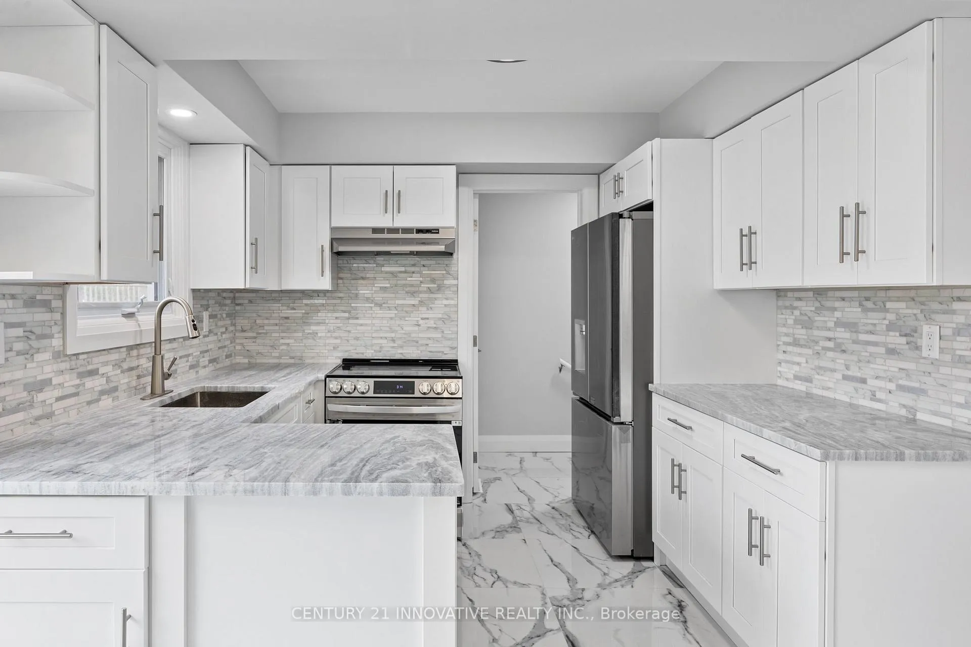 Photo 8 of 890 Wallace Avenue, Windsor — HOMEH