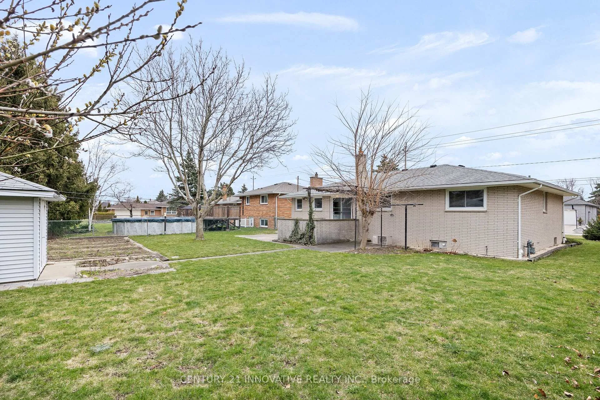 Photo 28 of 890 Wallace Avenue, Windsor — HOMEH