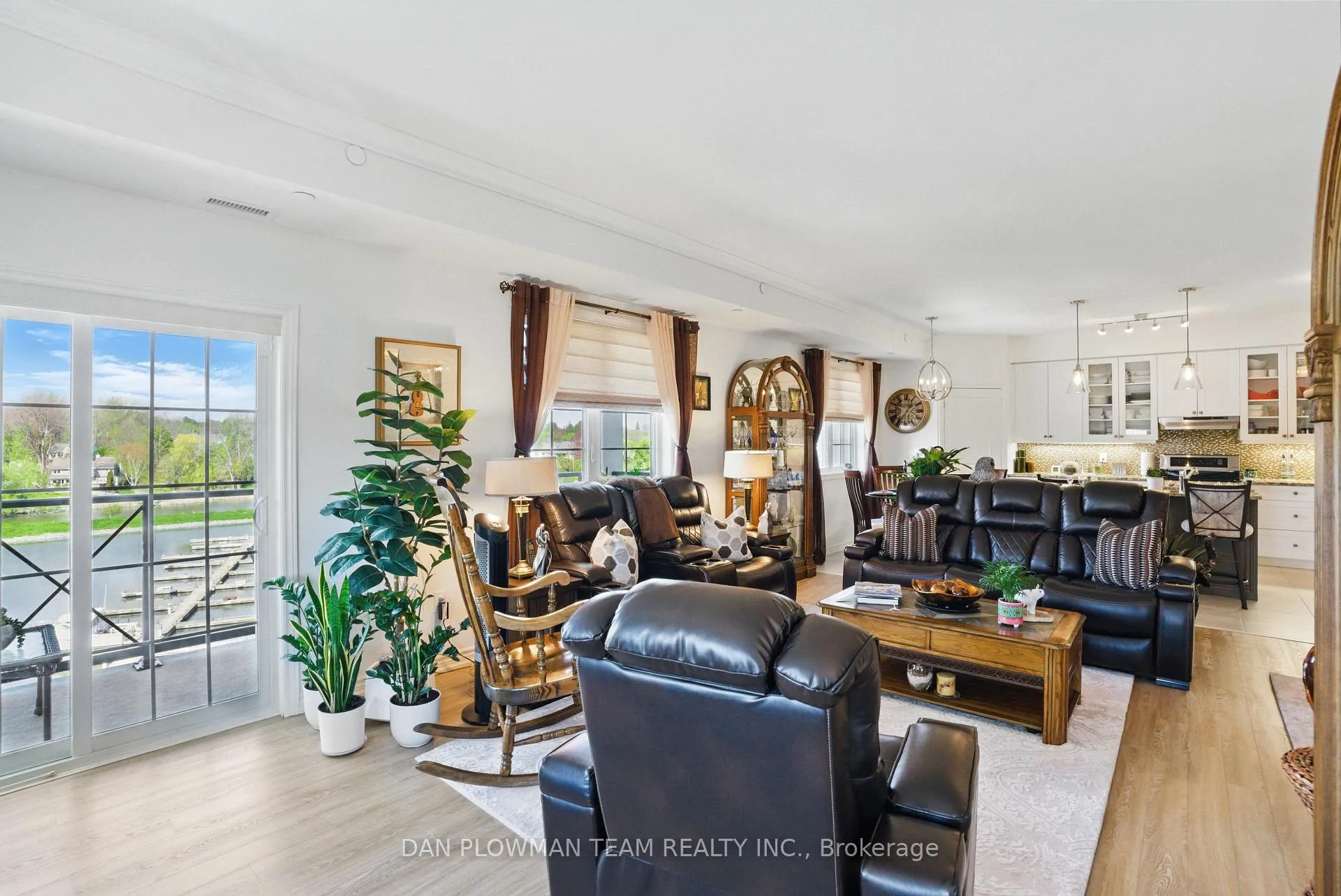 Photo 8 of Unit 405, 70 Shipway Avenue, Clarington, Newcastle — HOMEH