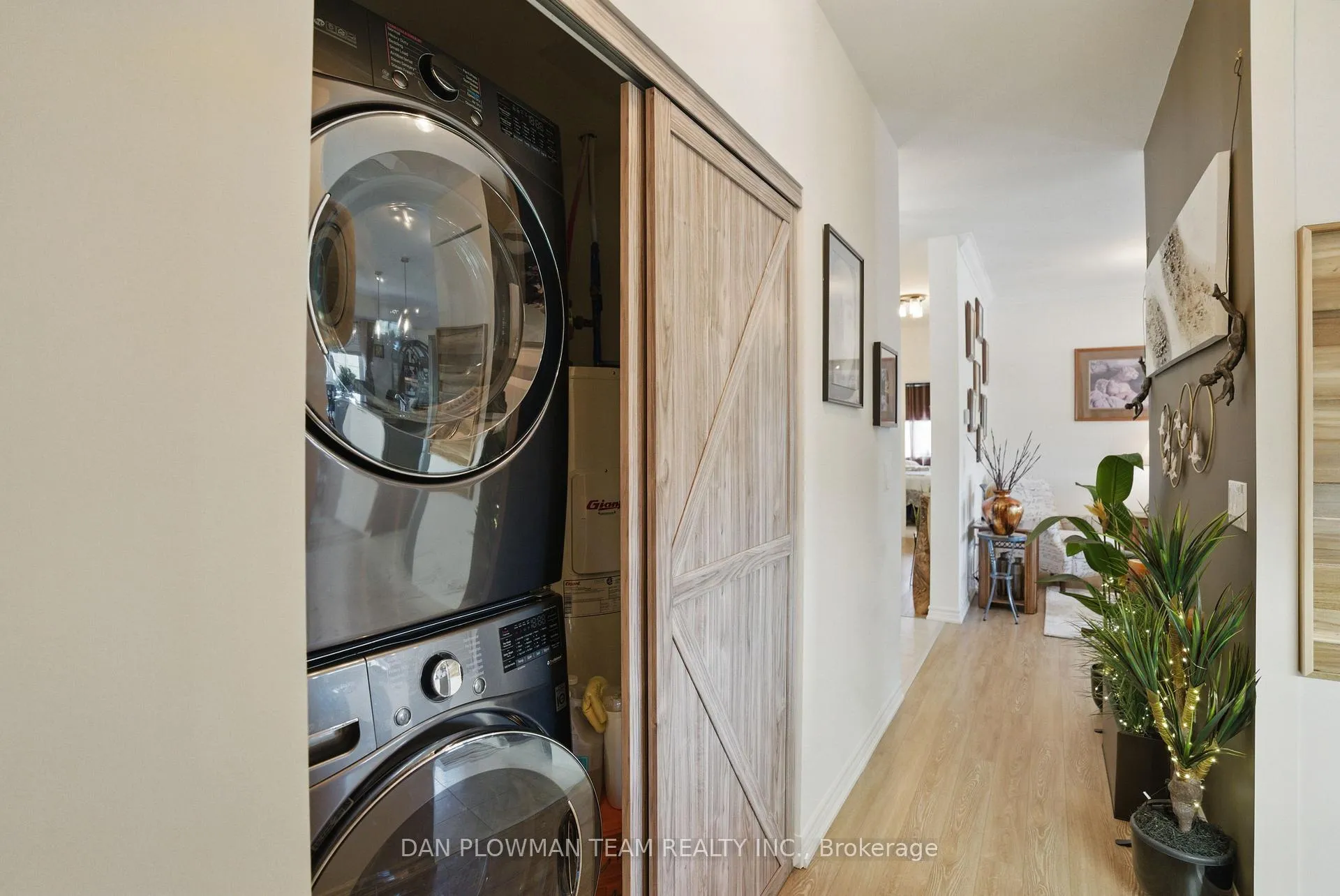 Photo 18 of Unit 405, 70 Shipway Avenue, Clarington, Newcastle — HOMEH