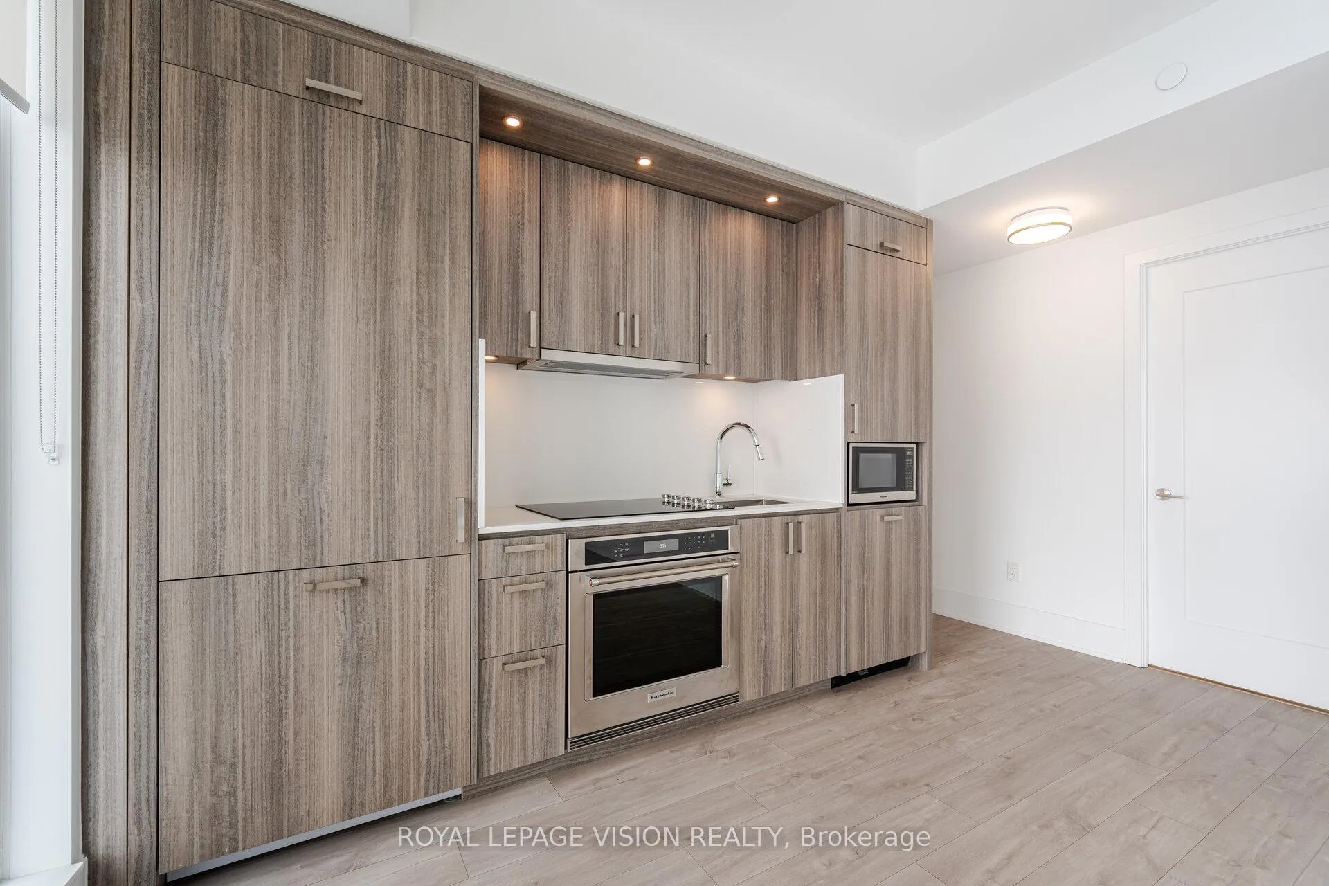 Photo 8 of Unit 1705, 470 Front Street W, Toronto, Waterfront Communities — HOMEH