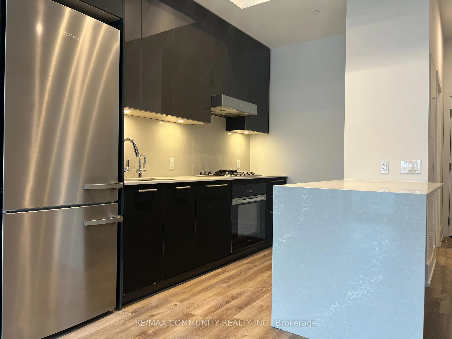 Photo 4 of Unit 105N, 9 Clegg Road, Markham, Unionville — HOMEH