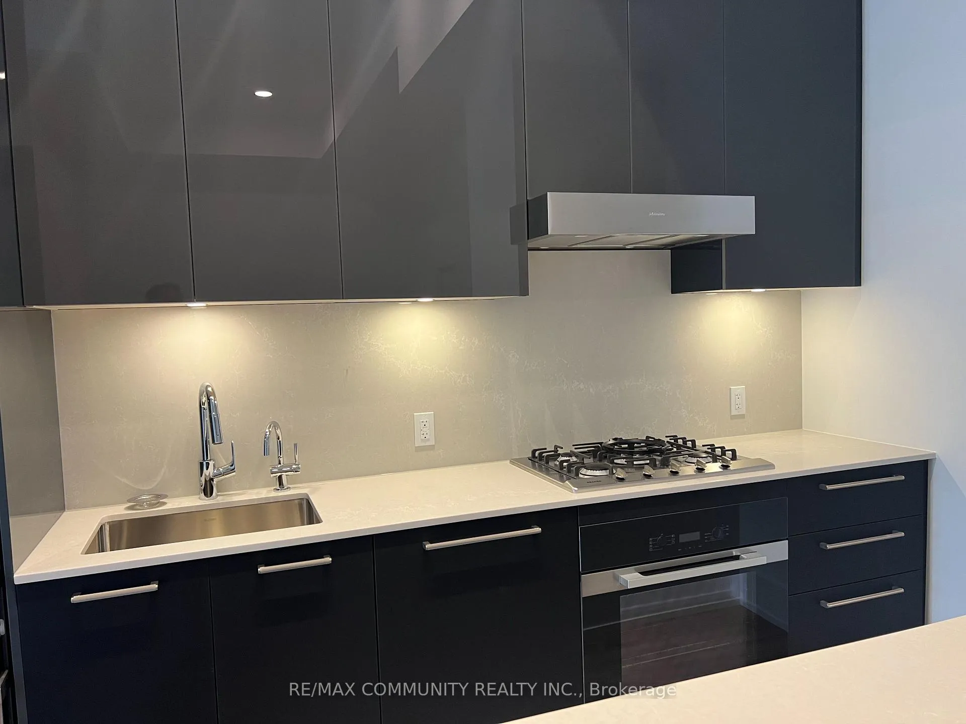 Photo 6 of Unit 105N, 9 Clegg Road, Markham, Unionville — HOMEH