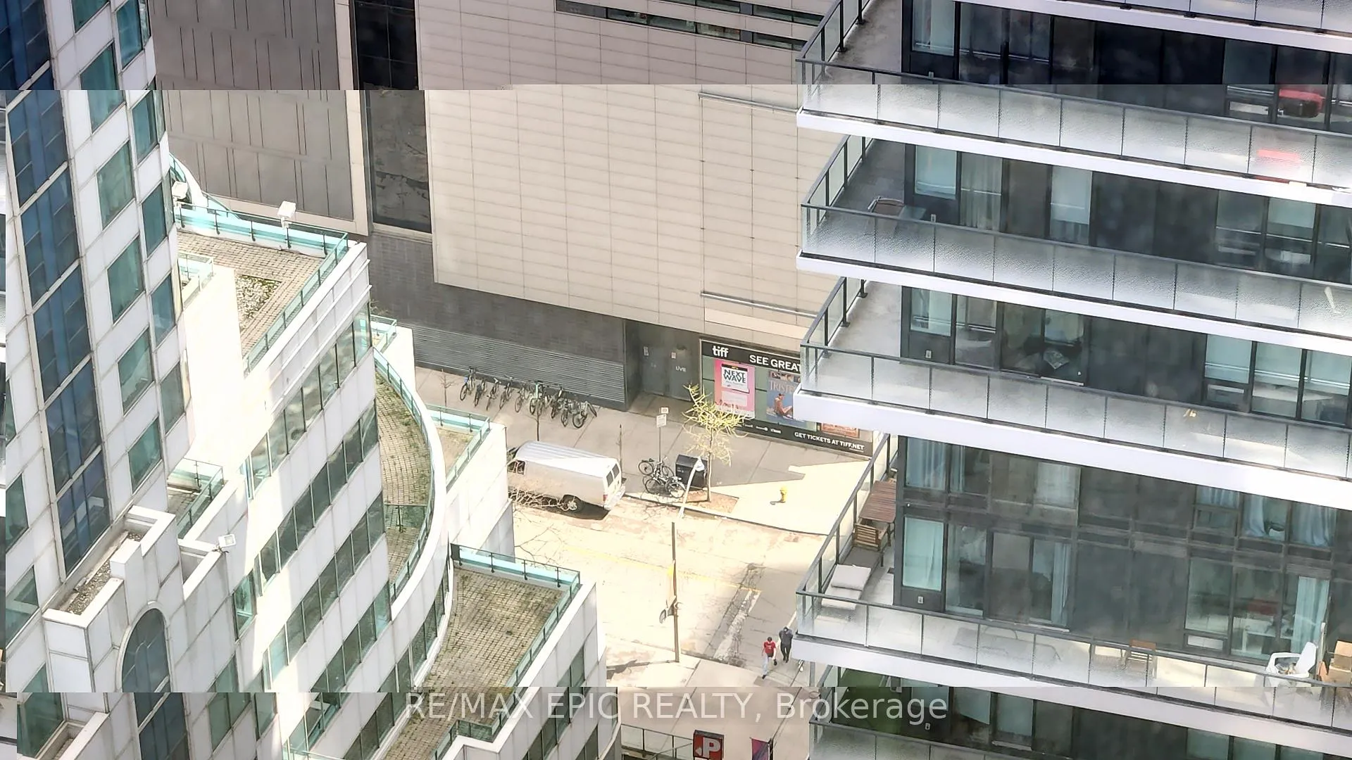 Photo 10 of Unit 2906, 357 King Street W, Toronto, Waterfront Communities — HOMEH
