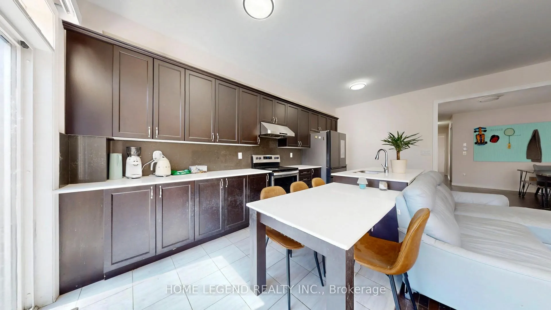 Photo 8 of 13 Titan Trail, Markham, Cedarwood — HOMEH