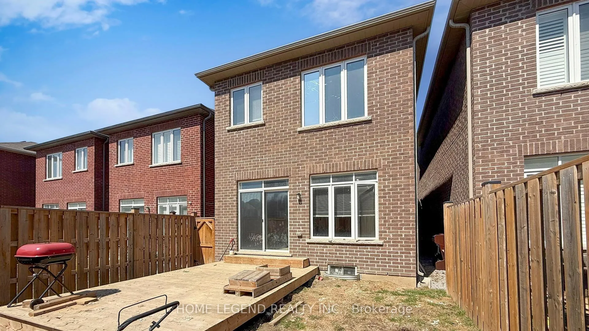 Photo 22 of 13 Titan Trail, Markham, Cedarwood — HOMEH