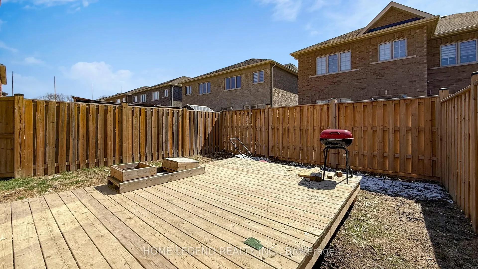 Photo 23 of 13 Titan Trail, Markham, Cedarwood — HOMEH