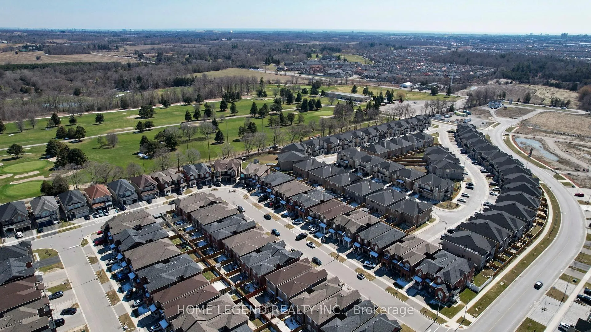 Photo 29 of 13 Titan Trail, Markham, Cedarwood — HOMEH