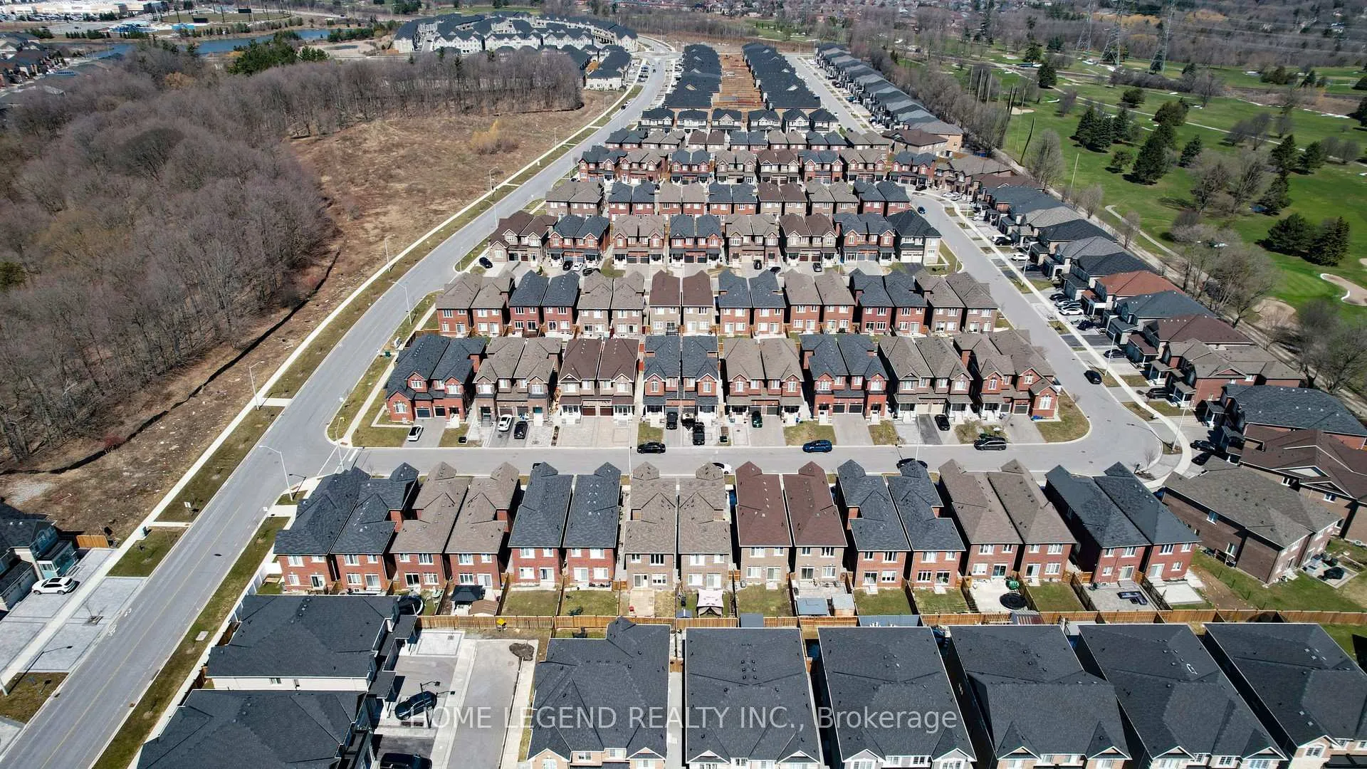Photo 34 of 13 Titan Trail, Markham, Cedarwood — HOMEH
