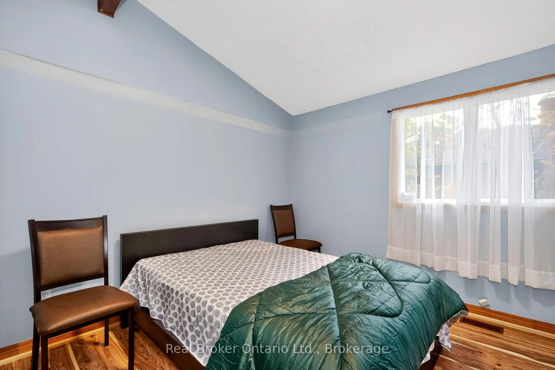 Photo 11 of 1950 Champlain Road, Tiny, Rural Tiny — HOMEH