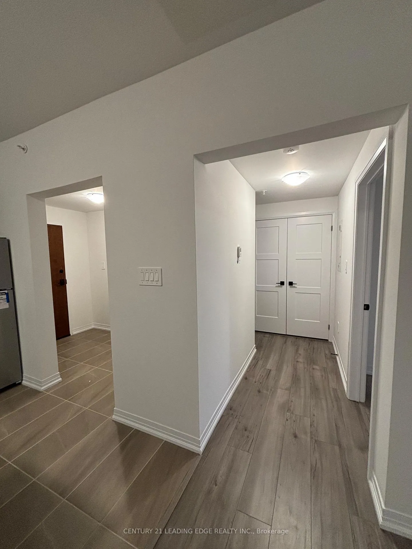 Photo 8 of Unit 307, 15 Kneeshaw Drive, Barrie, Rural Barrie Southeast — HOMEH