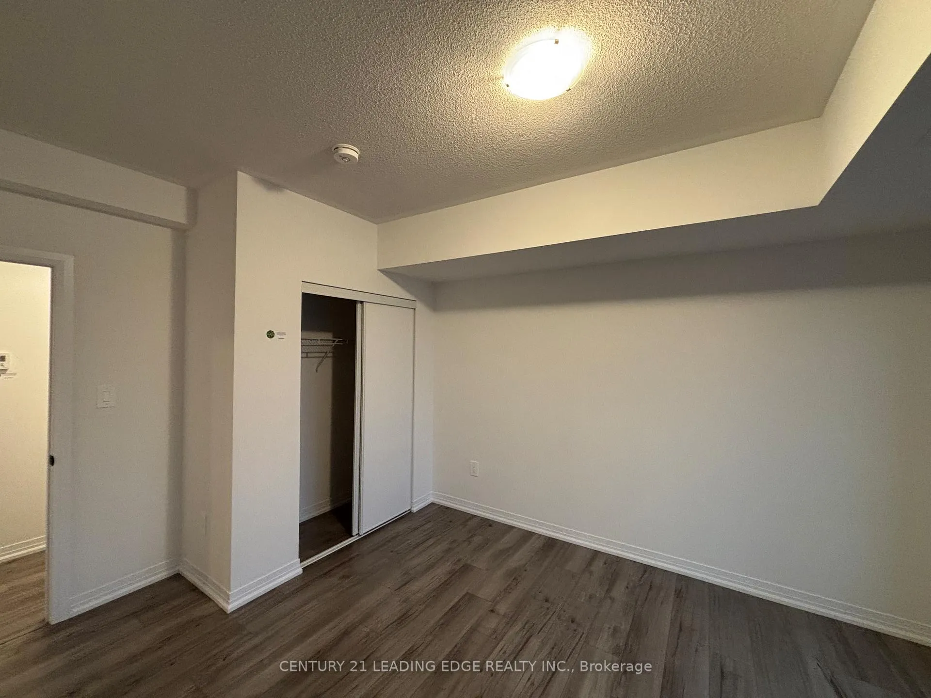 Photo 9 of Unit 307, 15 Kneeshaw Drive, Barrie, Rural Barrie Southeast — HOMEH