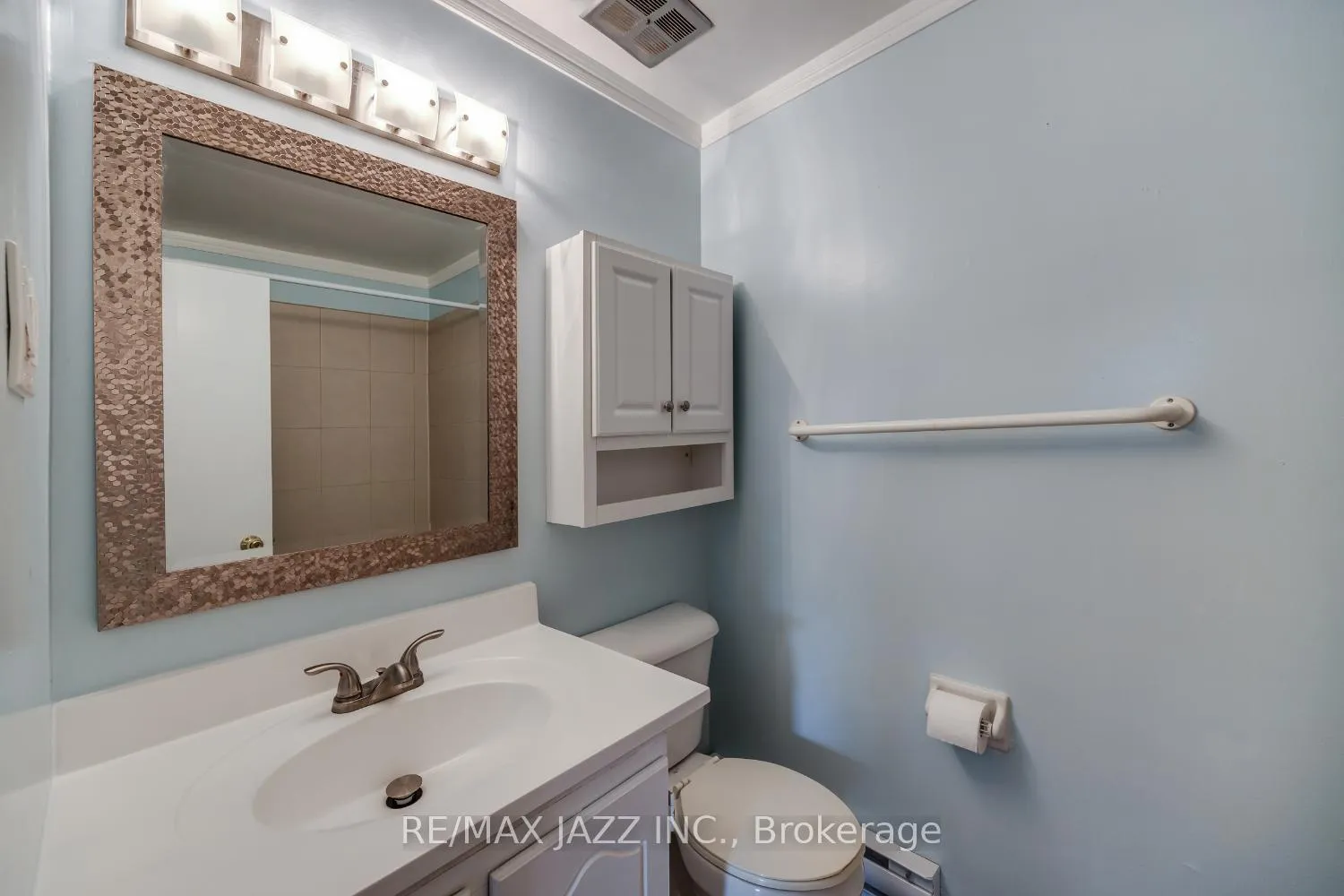 Photo 17 of Unit 206, 580 Mary Street E, Whitby, Downtown Whitby — HOMEH