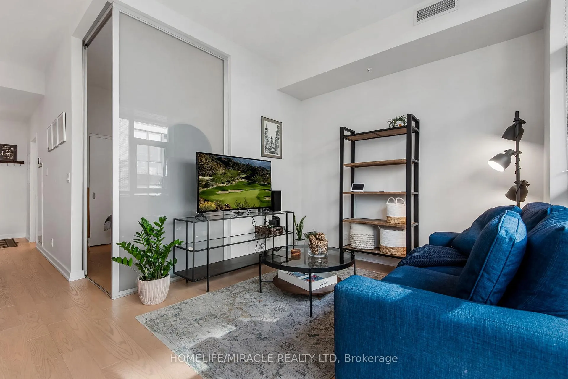 Photo 16 of Unit 306, 2 Bellefair Avenue, Toronto, The Beaches — HOMEH